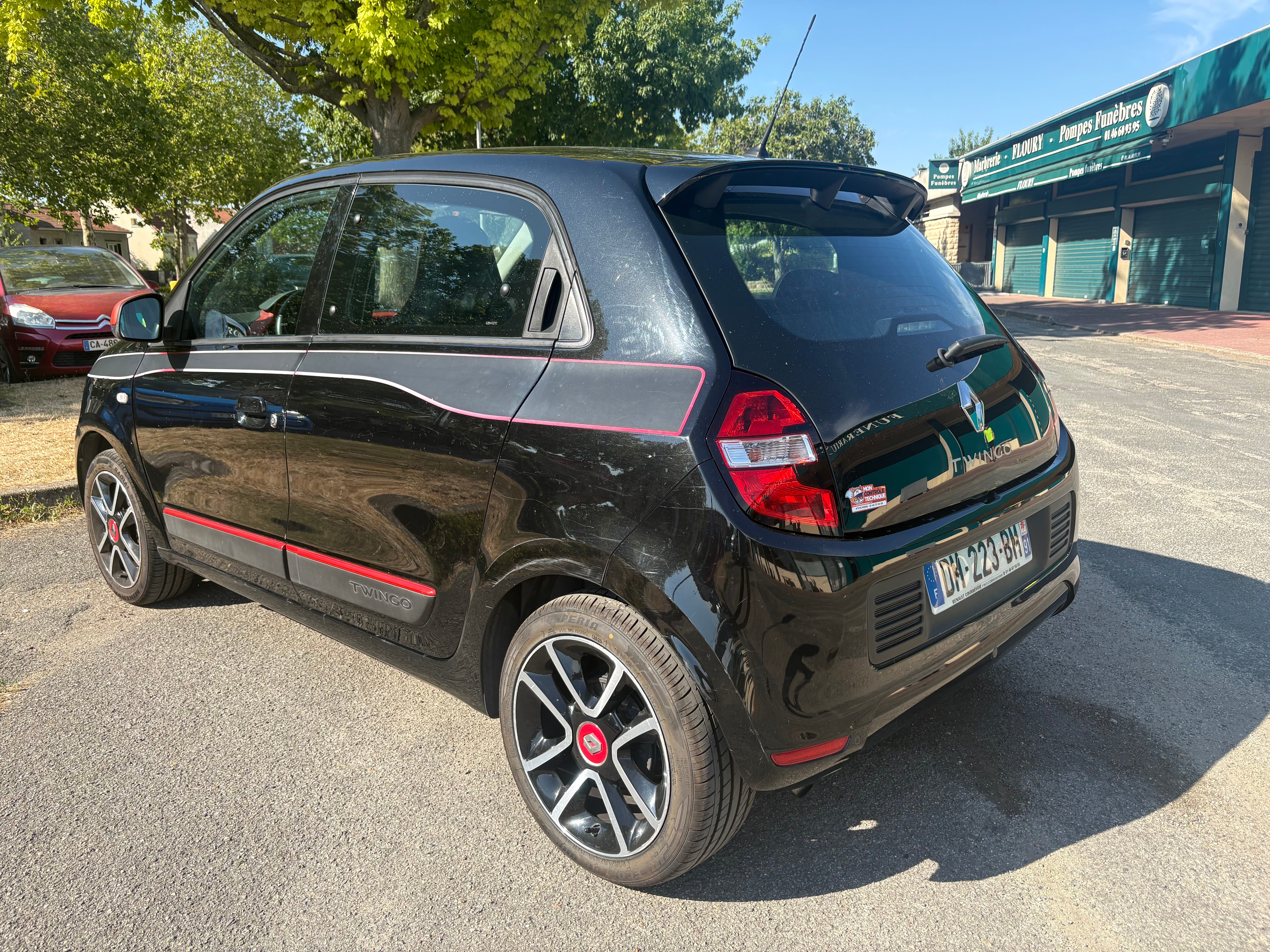 Renault Twingo III avec Port USB