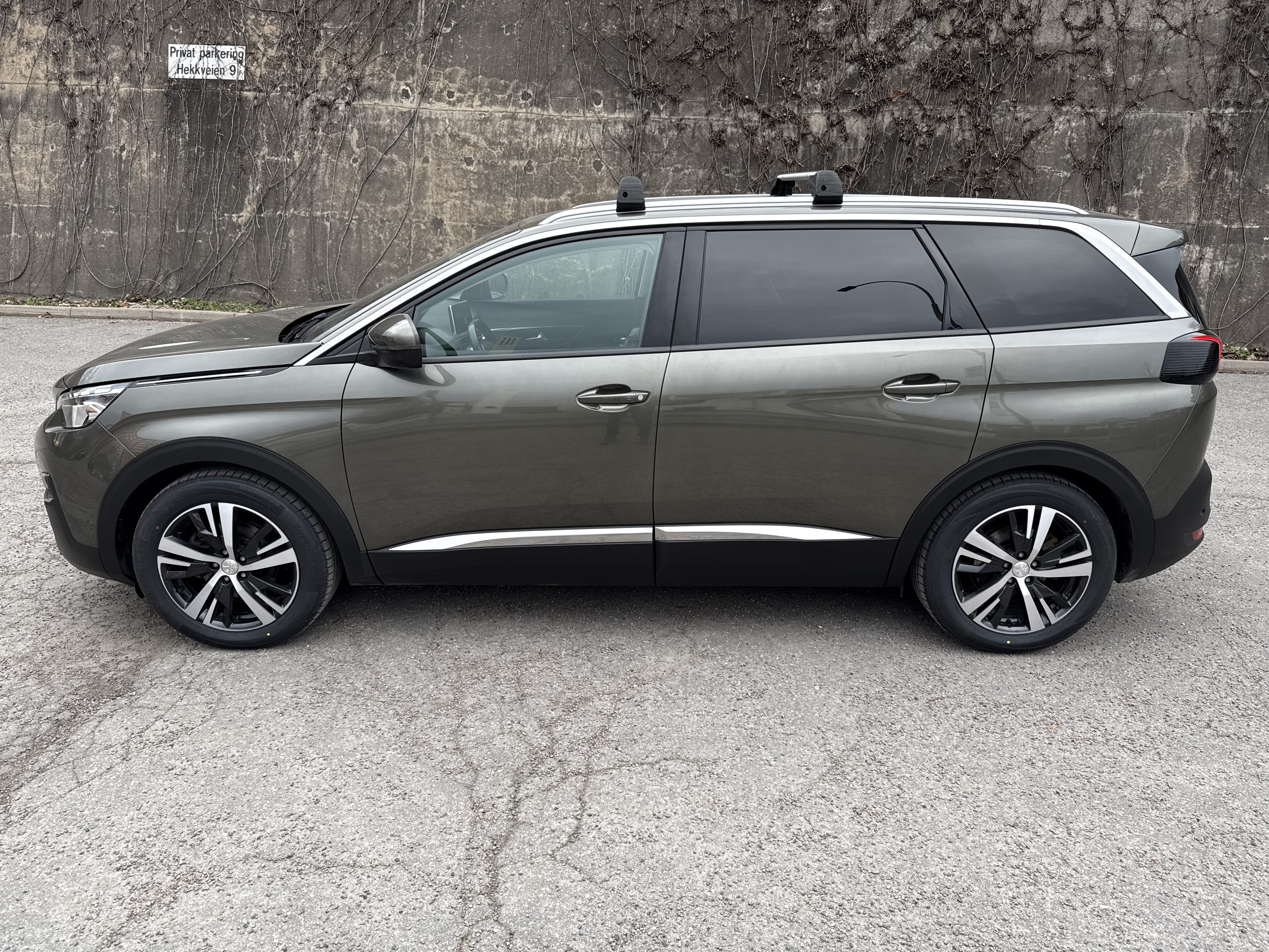 Peugeot 5008 med Aircondition