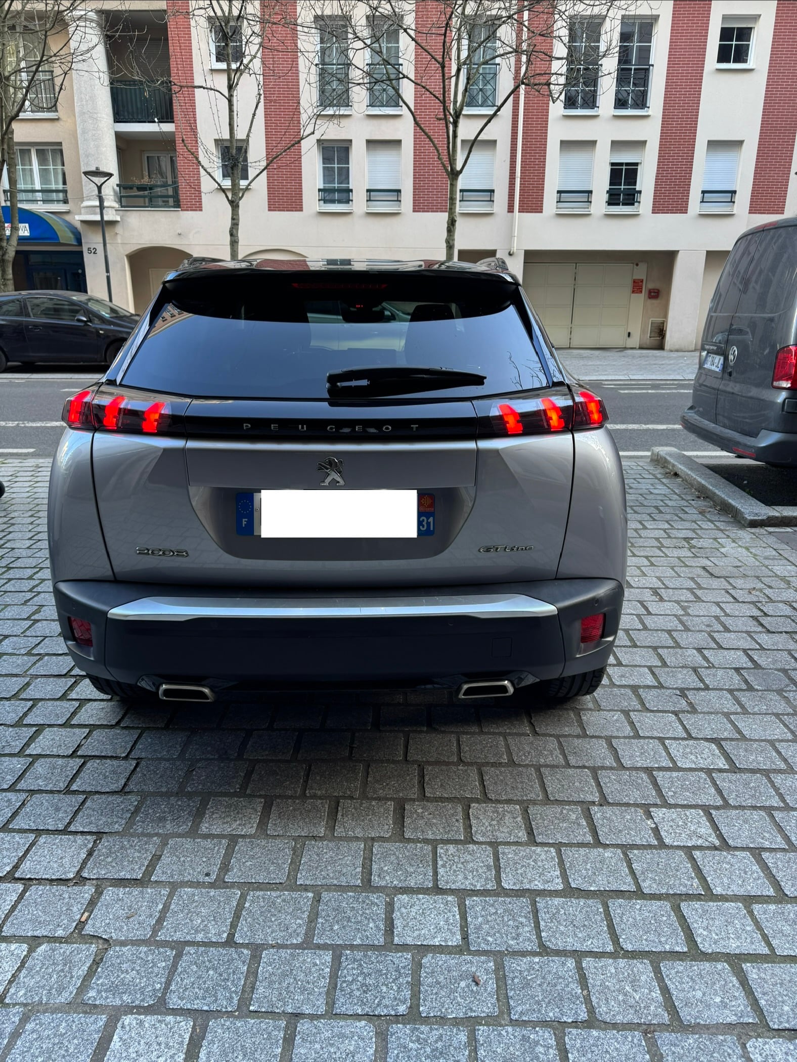 Peugeot 2008 GTLine avec GPS