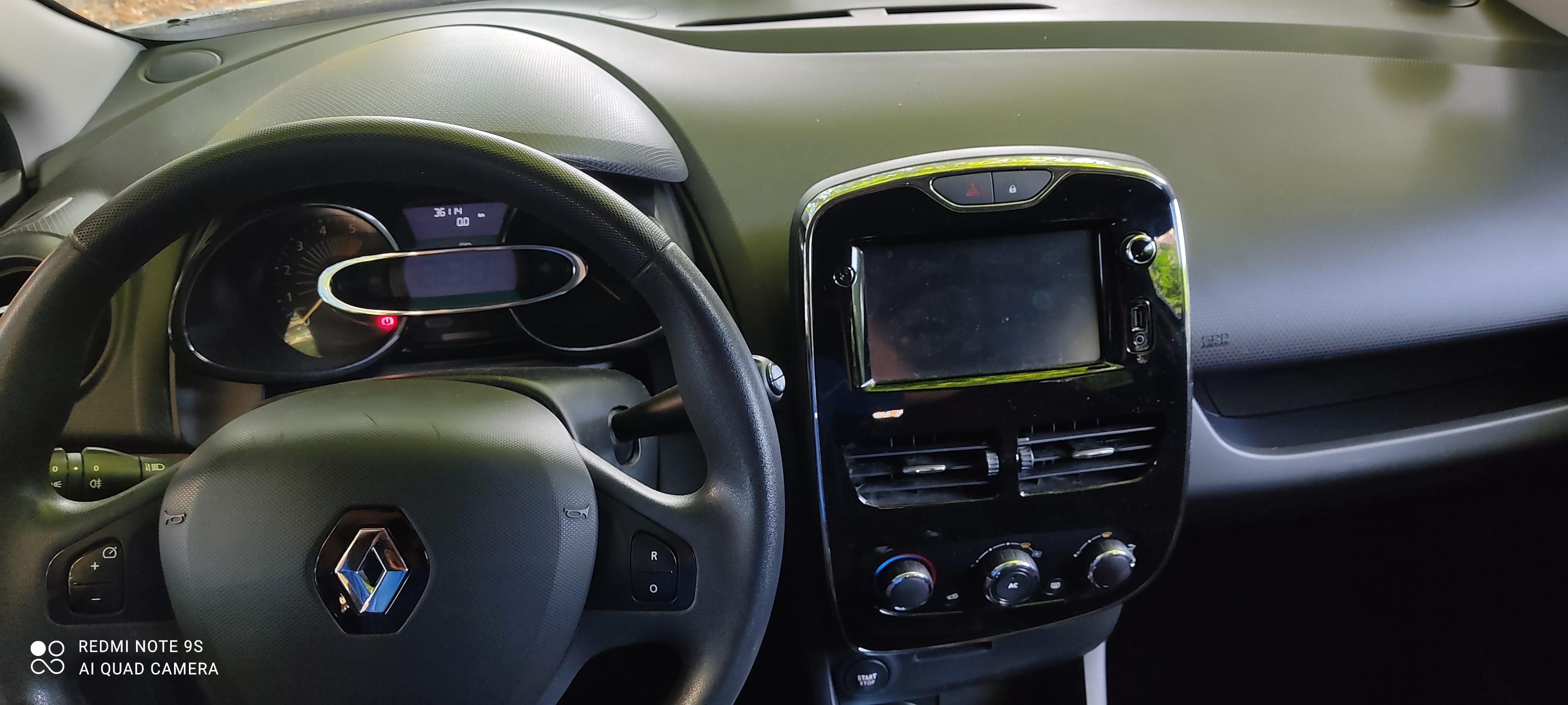 Renault Clio avec GPS