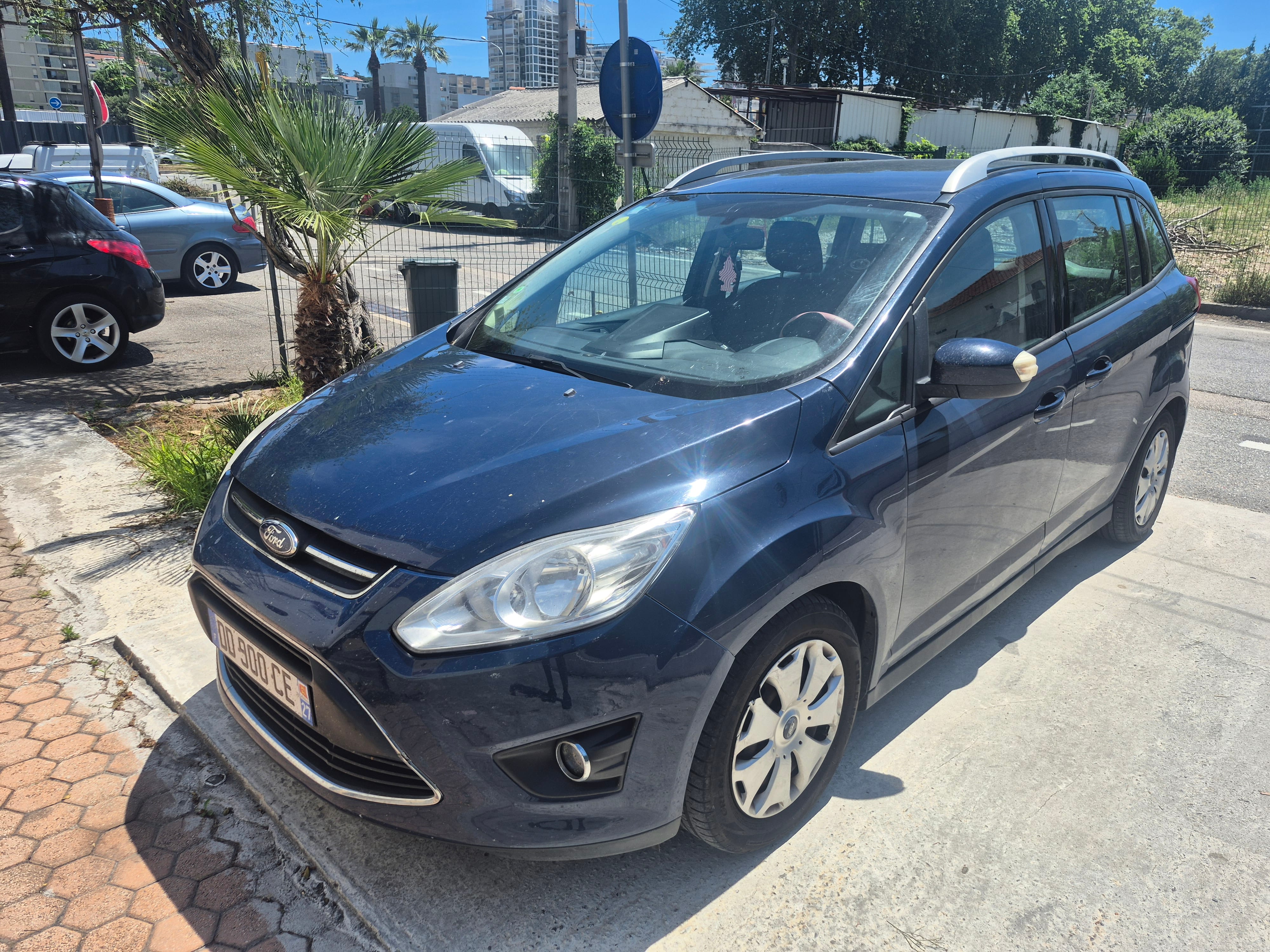 Ford Grand C-Max avec Régulateur de vitesse