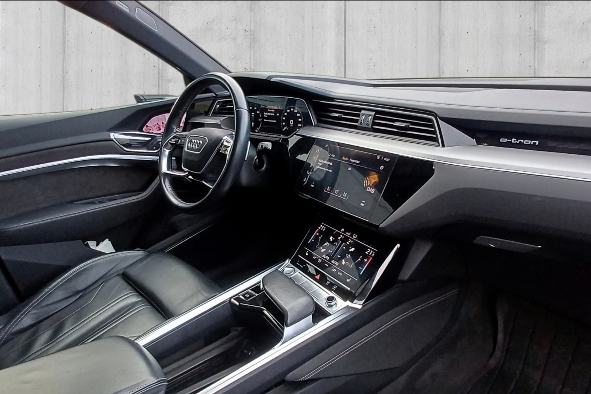 Audi e-tron med GPS
