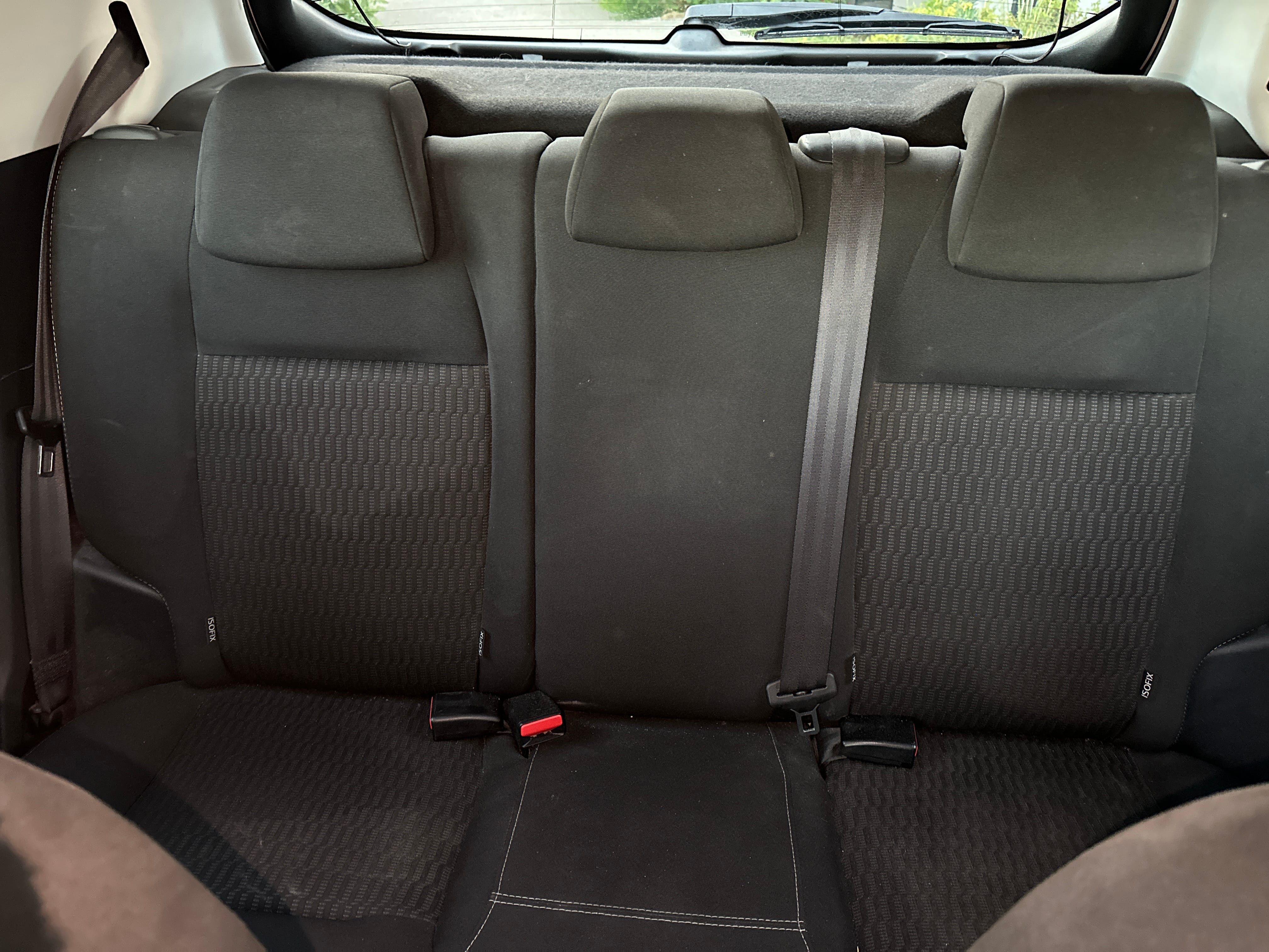 Peugeot 208 PEUGEOT 208 avec Siège bébé