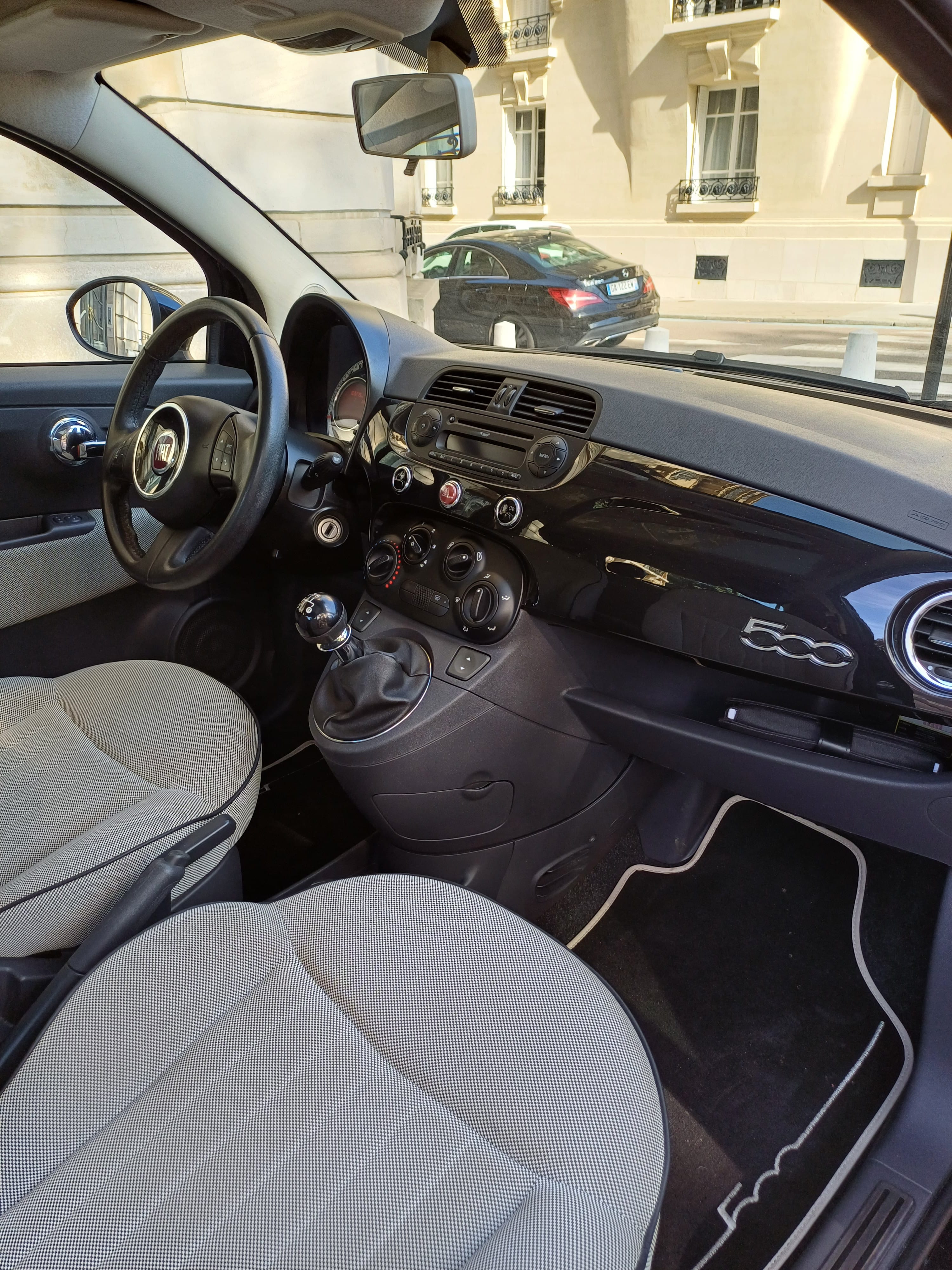 Fiat 500 avec Entrée audio / iPod