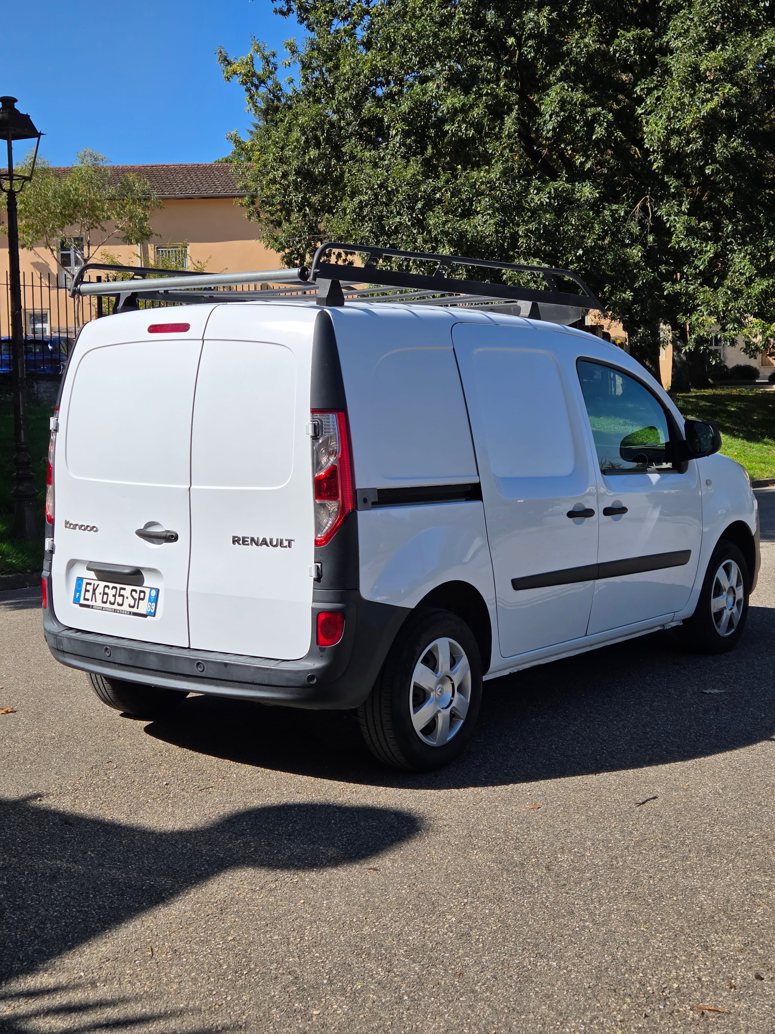 Renault Kangoo Van avec GPS