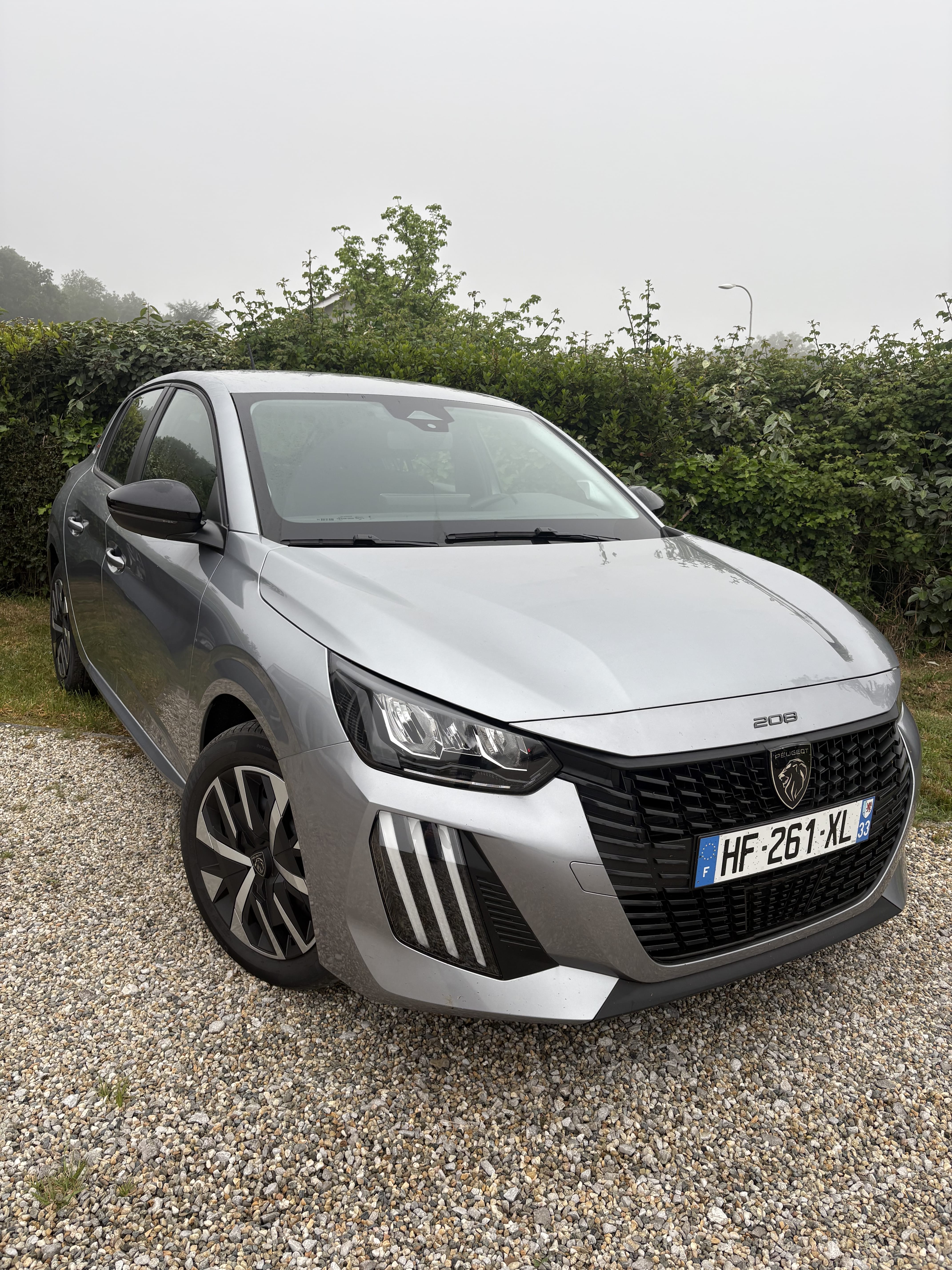 Peugeot 208, 2025, Essence 95