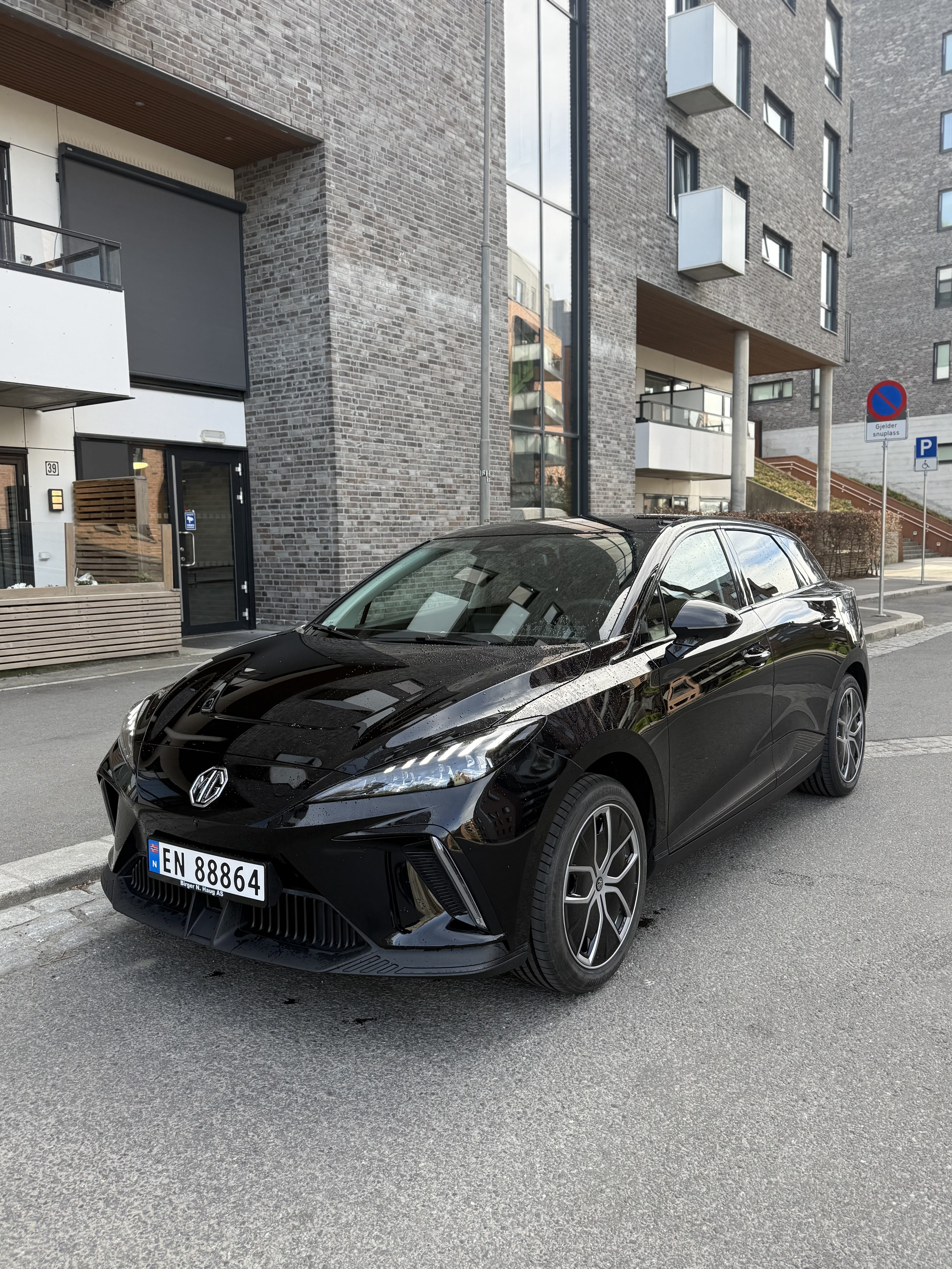 MG MG4, 2025, Electric, automatic