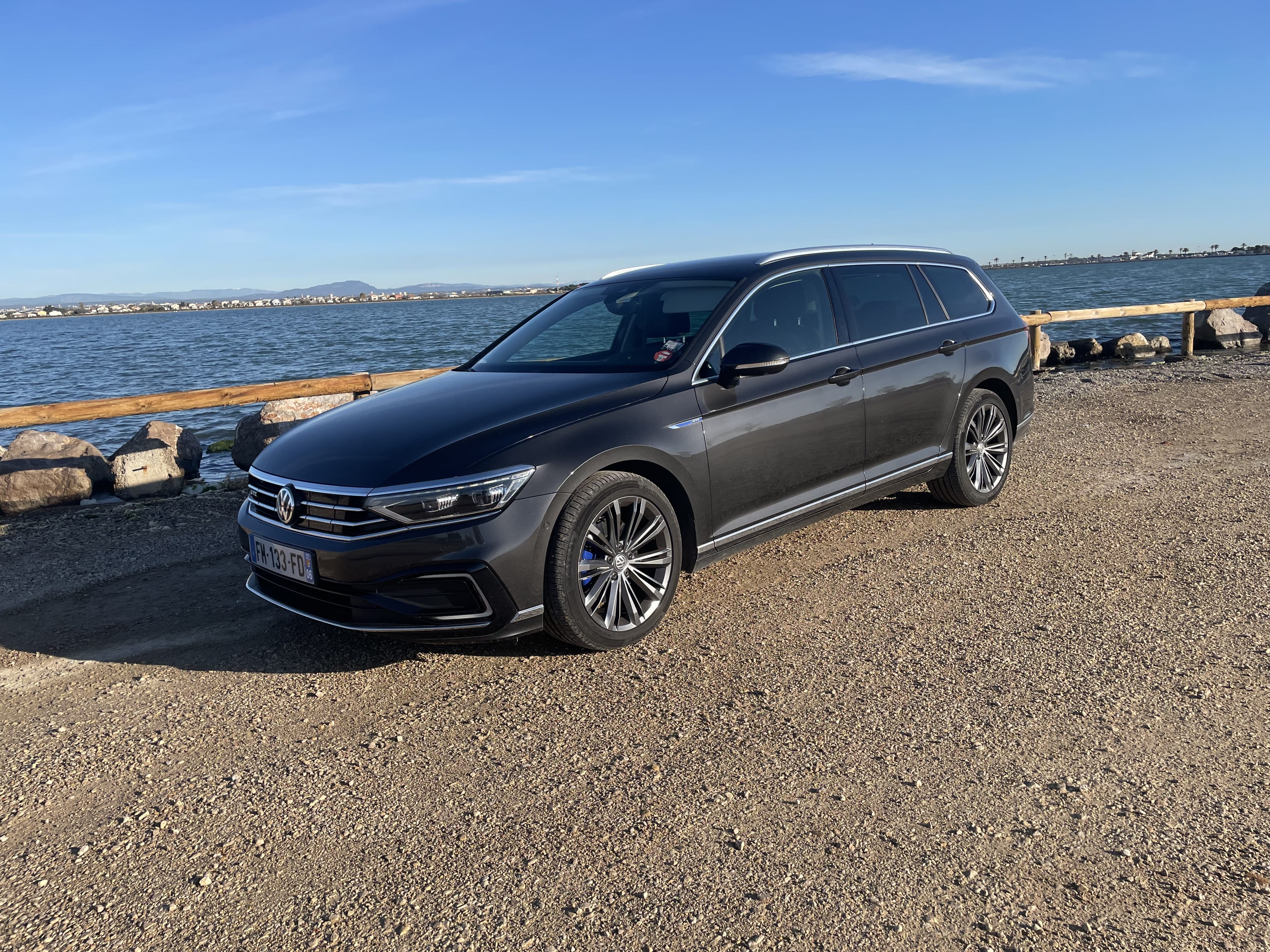 Volkswagen Passat avec Régulateur de vitesse