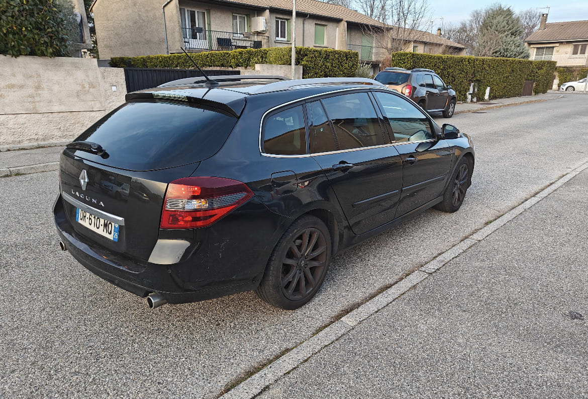 Renault Laguna Estate, 2015, Diesel