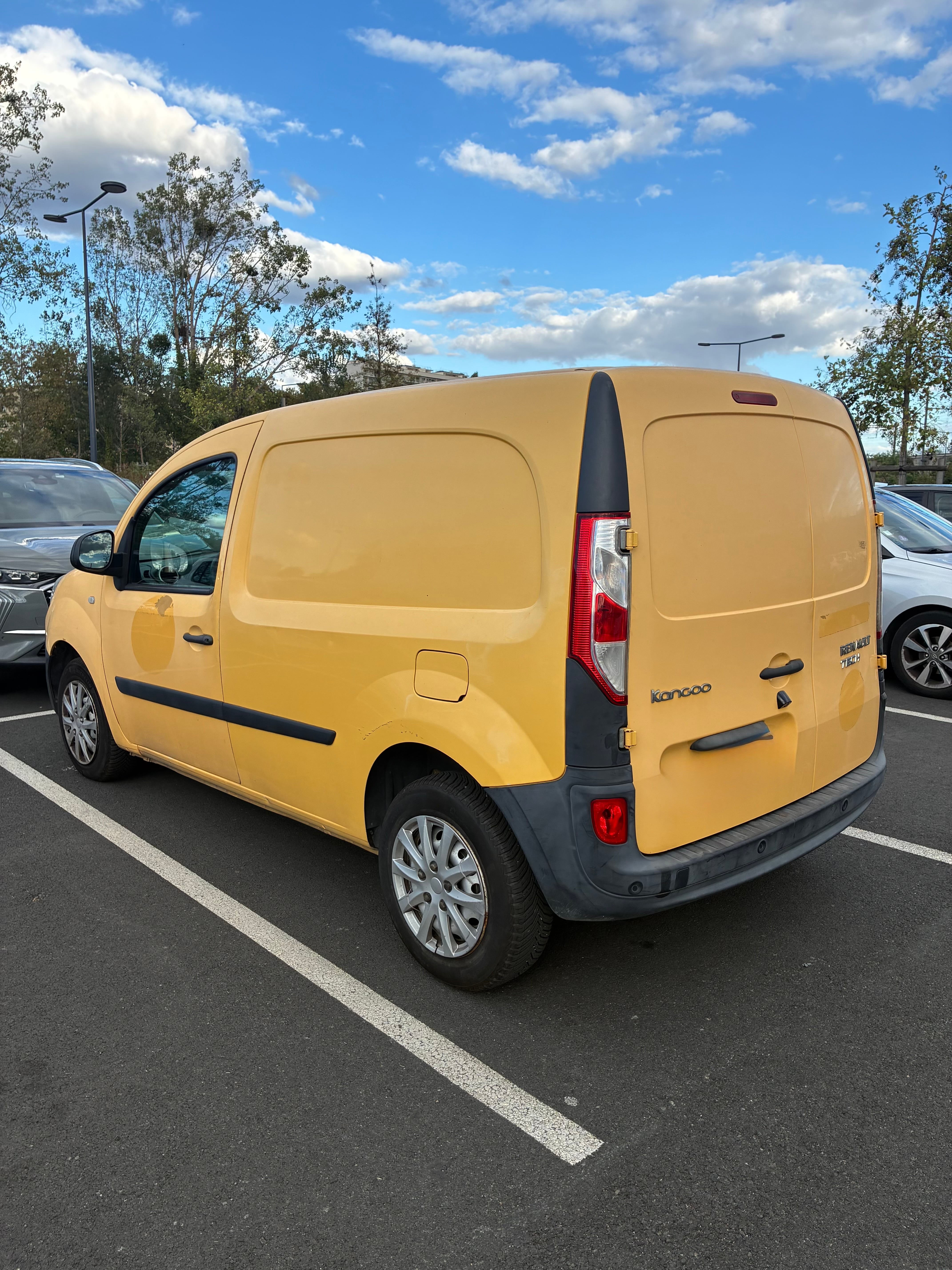 Renault Kangoo Express avec Entrée audio / iPod