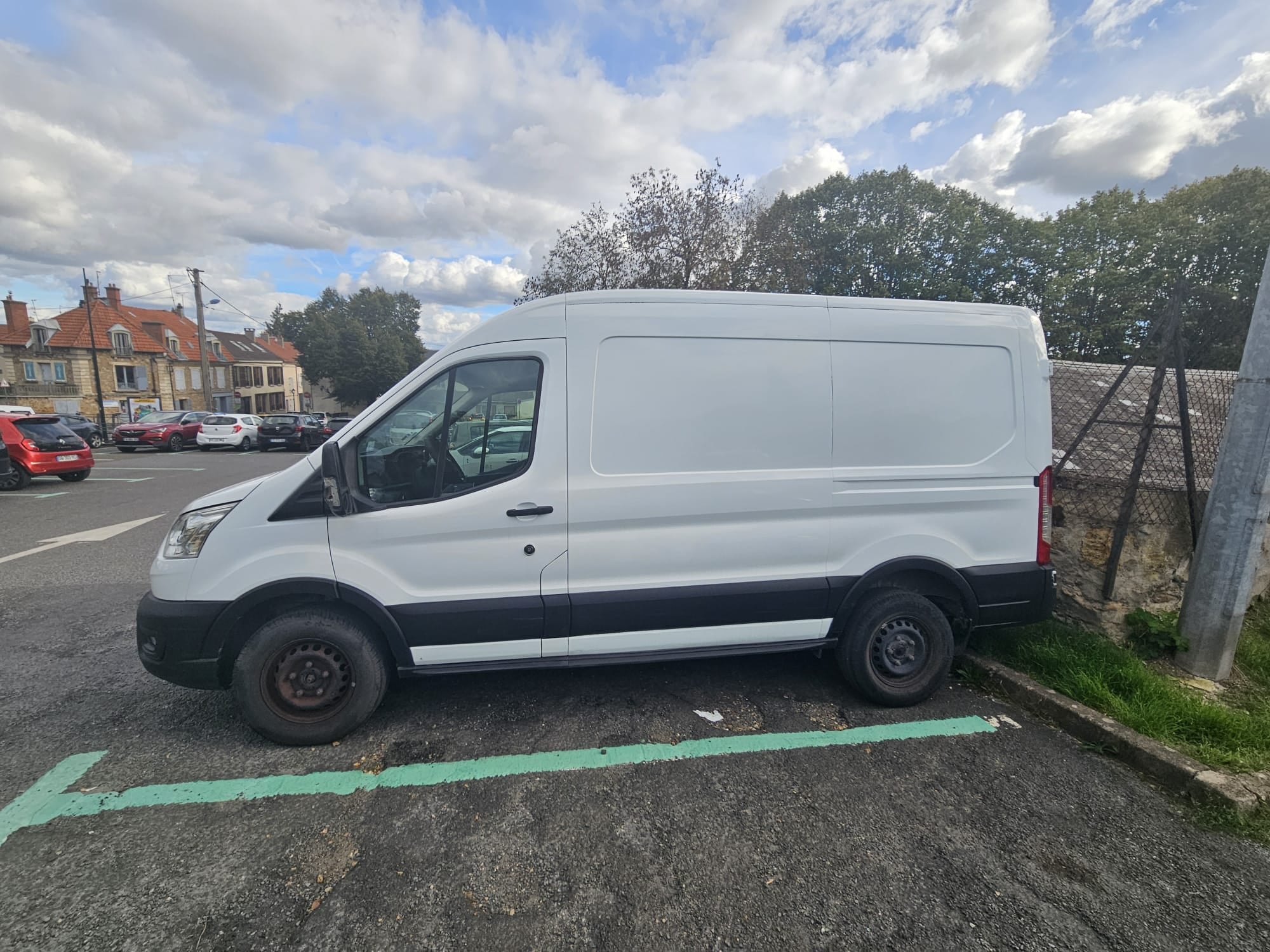 Ford Transit Fourgon avec Audio Bluetooth