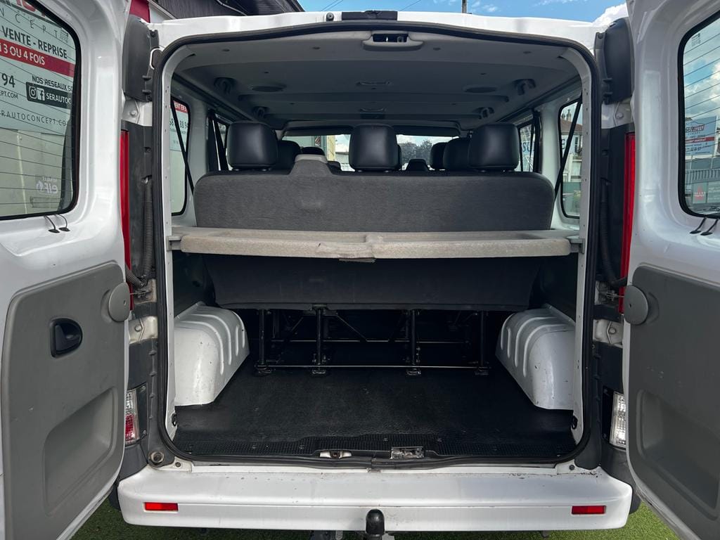 Renault Trafic Passenger