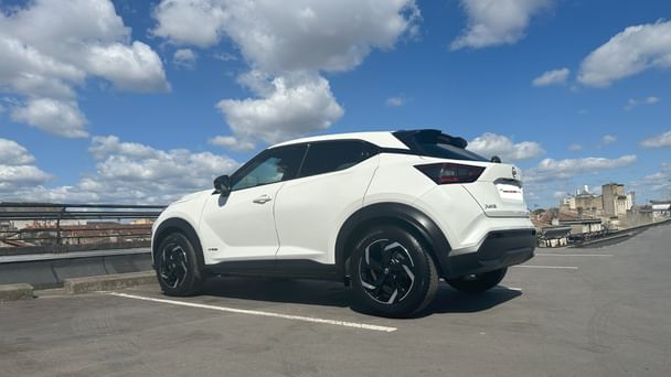 Nissan Juke N-Connecta Hybride - Blanc avec Régulateur de vitesse