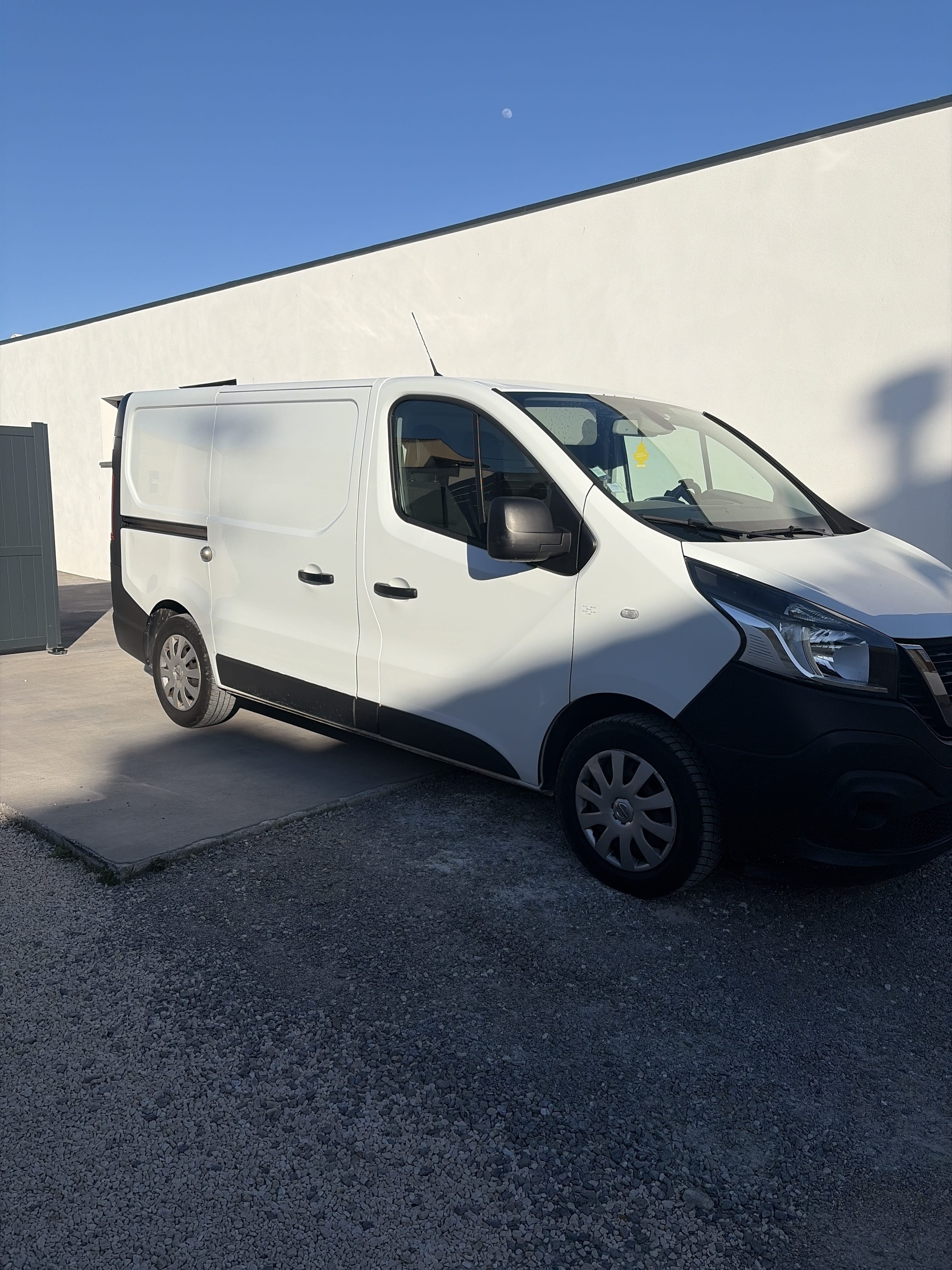 Nissan NV300 avec Climatisation