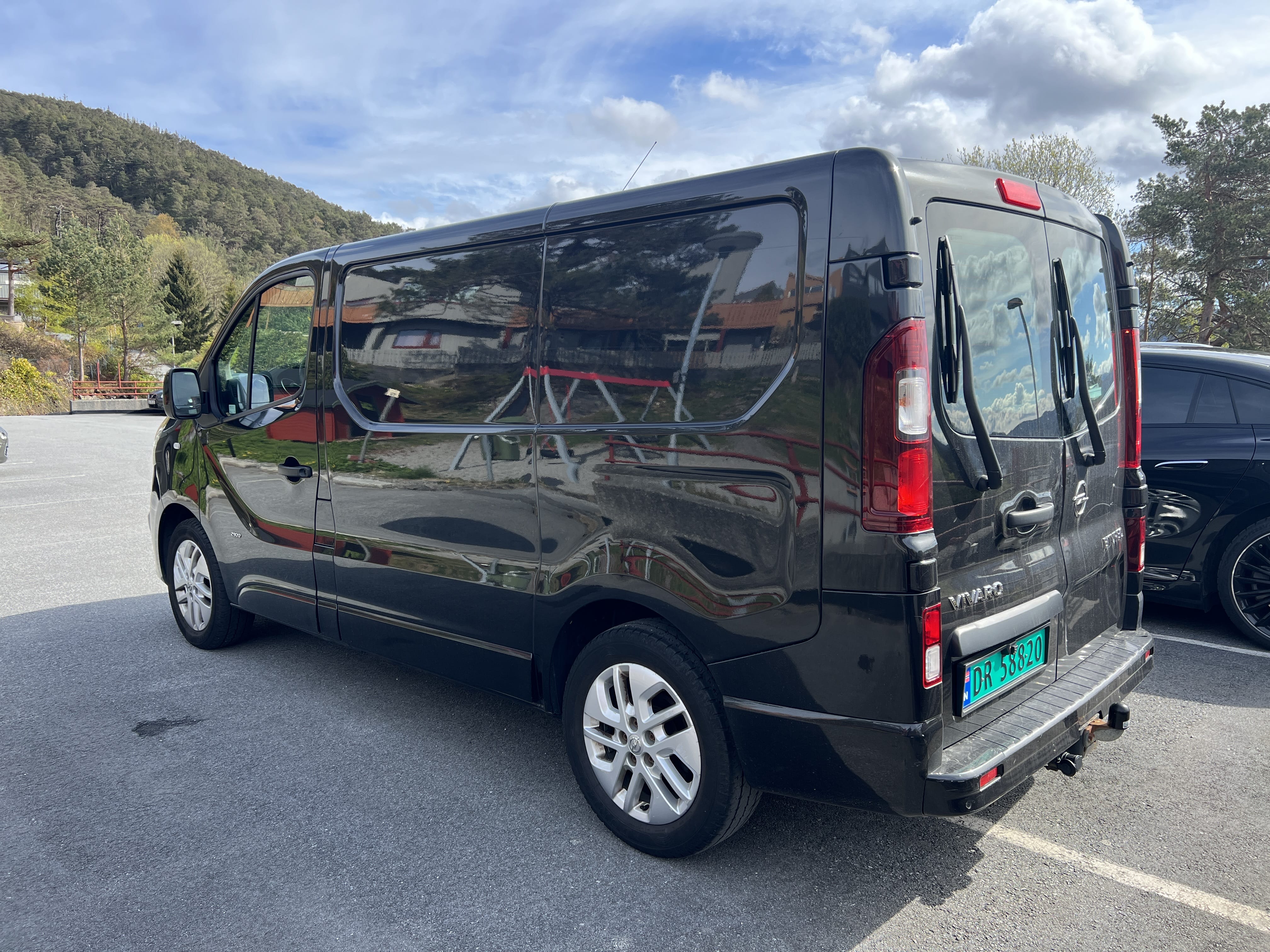 Opel Vivaro med Cruisekontroll