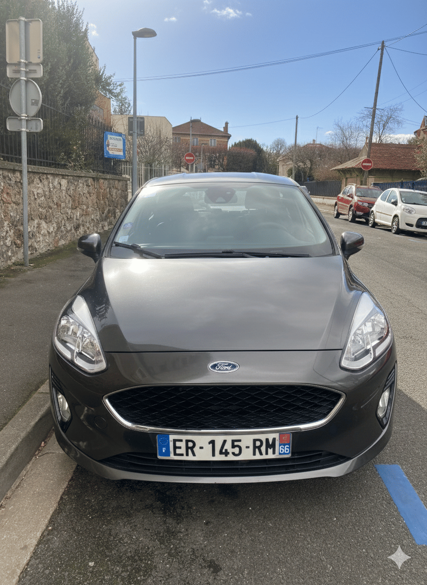Ford Fiesta avec Climatisation