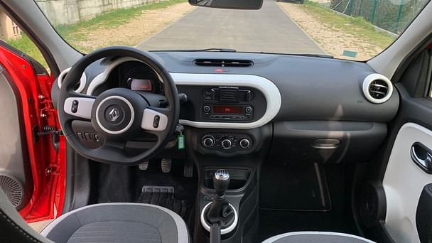Renault Twingo 1L SCE 75 avec Entrée audio / iPod