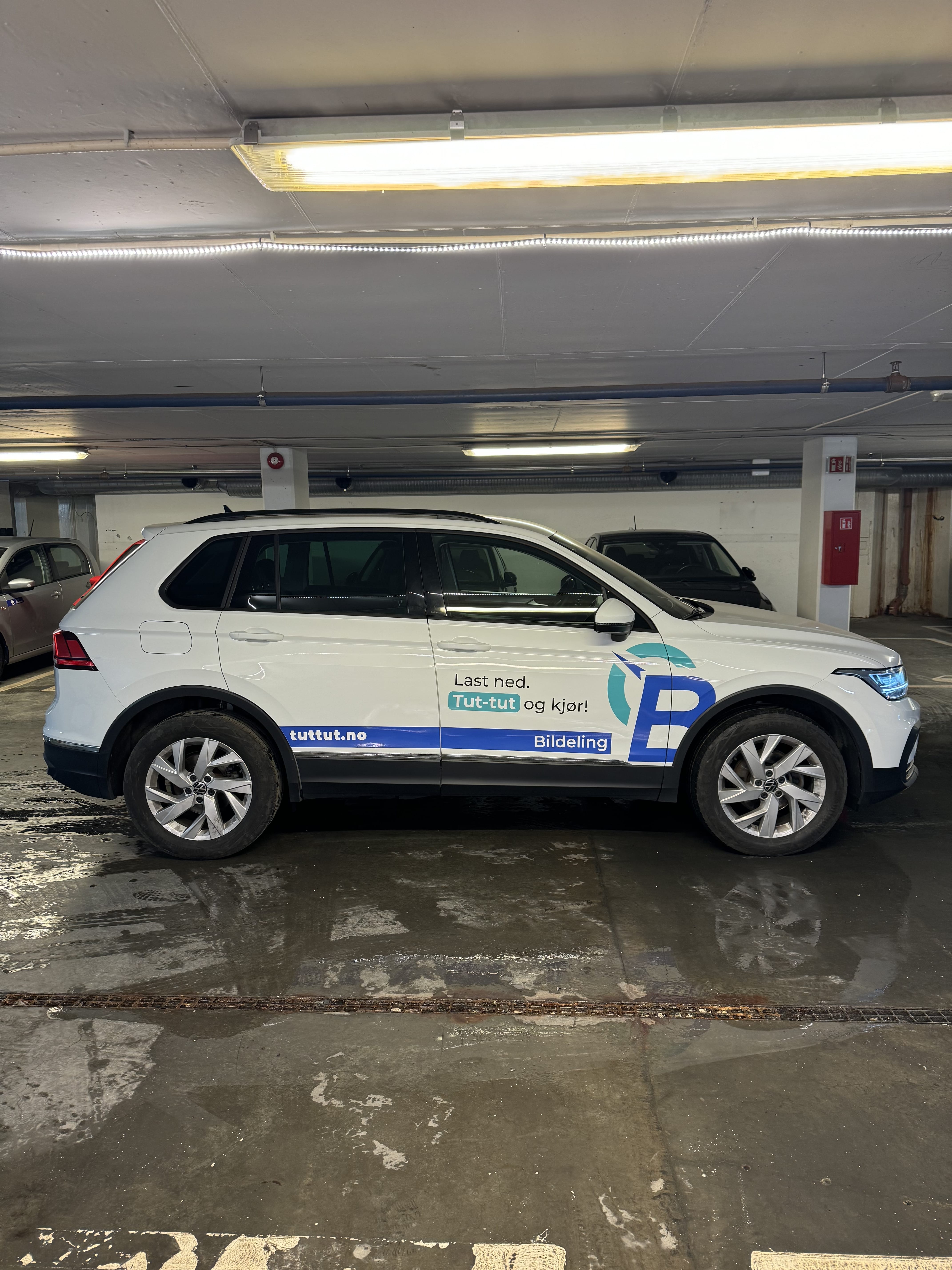 Volkswagen Tiguan S 4Motion med Aircondition