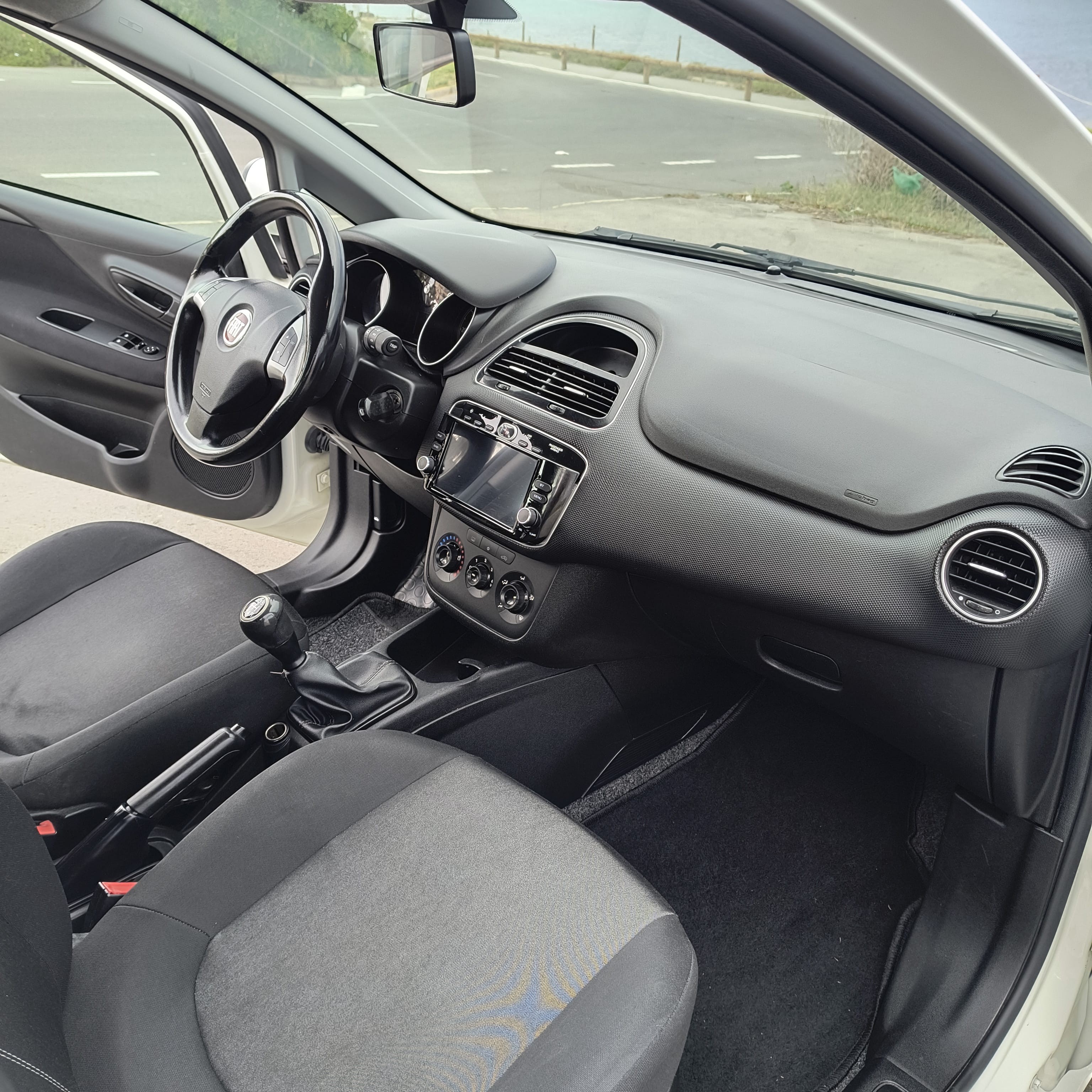 Fiat Punto 1,3 con Cámara de marcha atrás