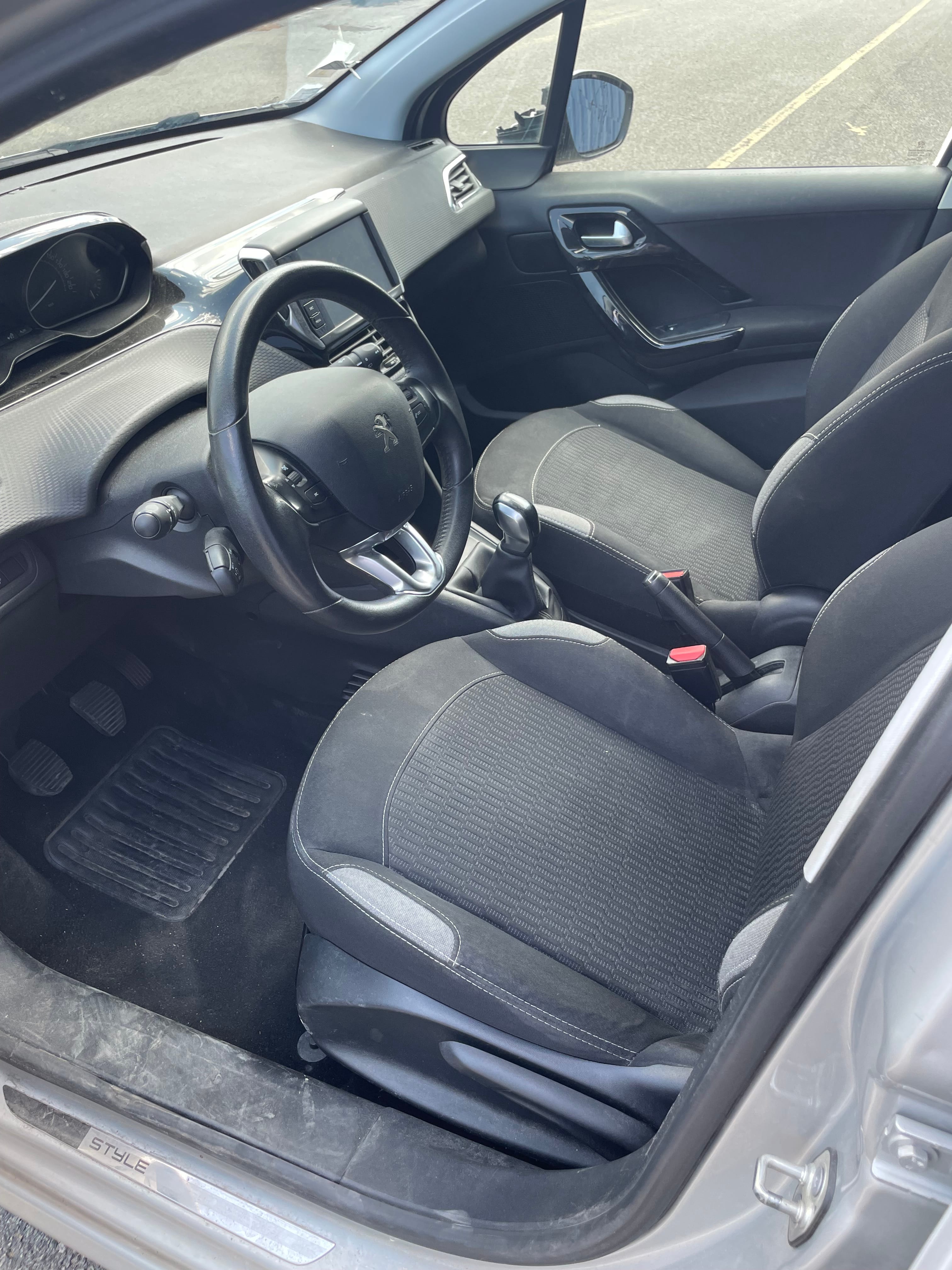 Peugeot 208 avec Audio Bluetooth