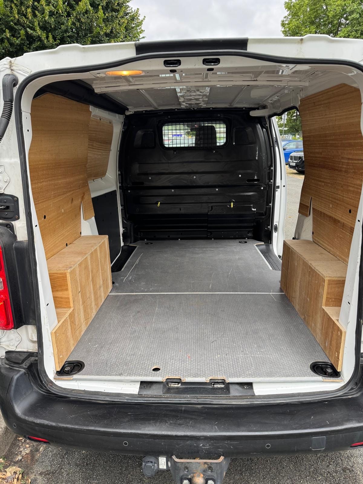 Toyota Proace Fourgon avec Apple CarPlay