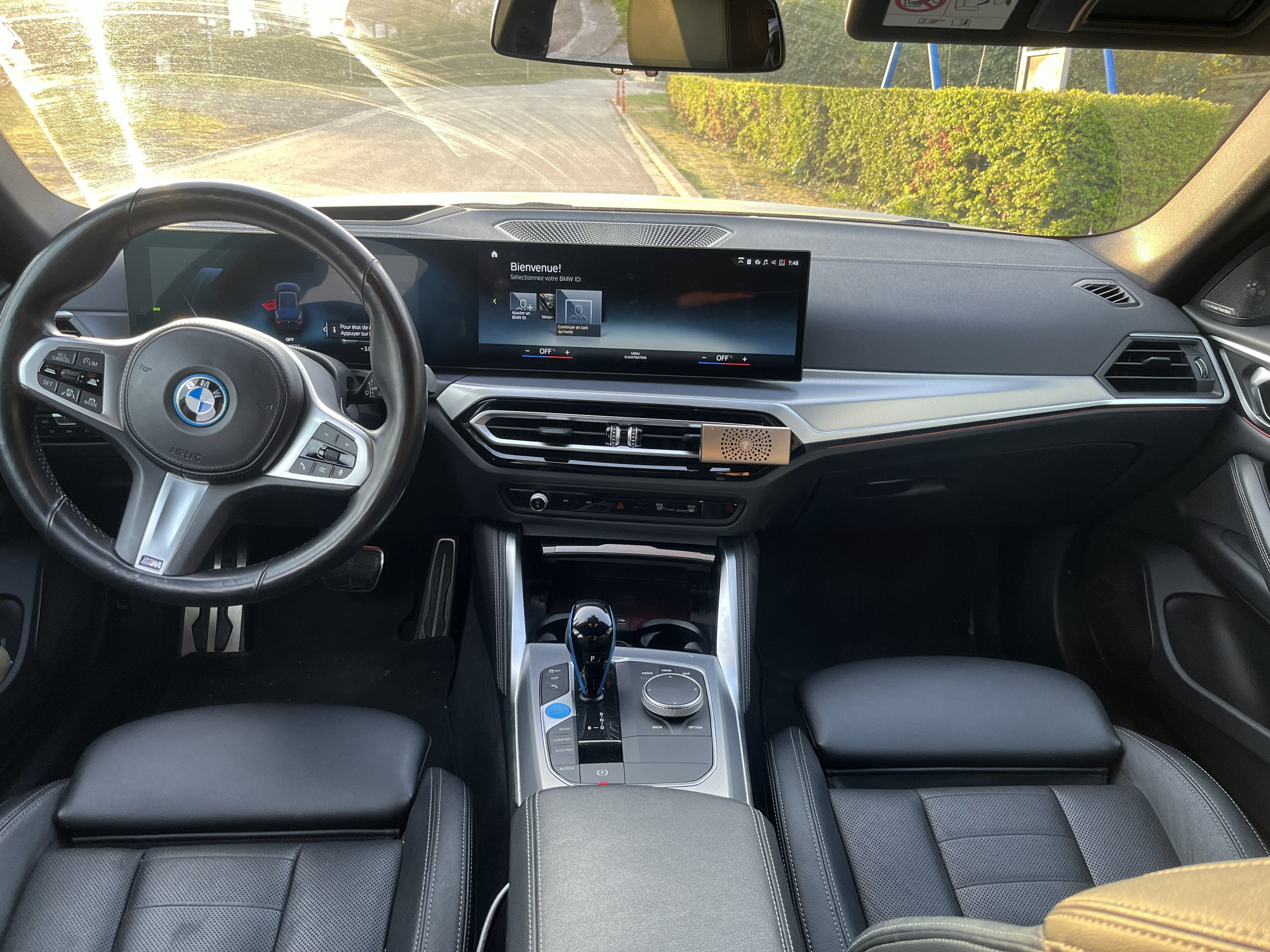 BMW i4 eDrive40 met Achteruitrijcamera