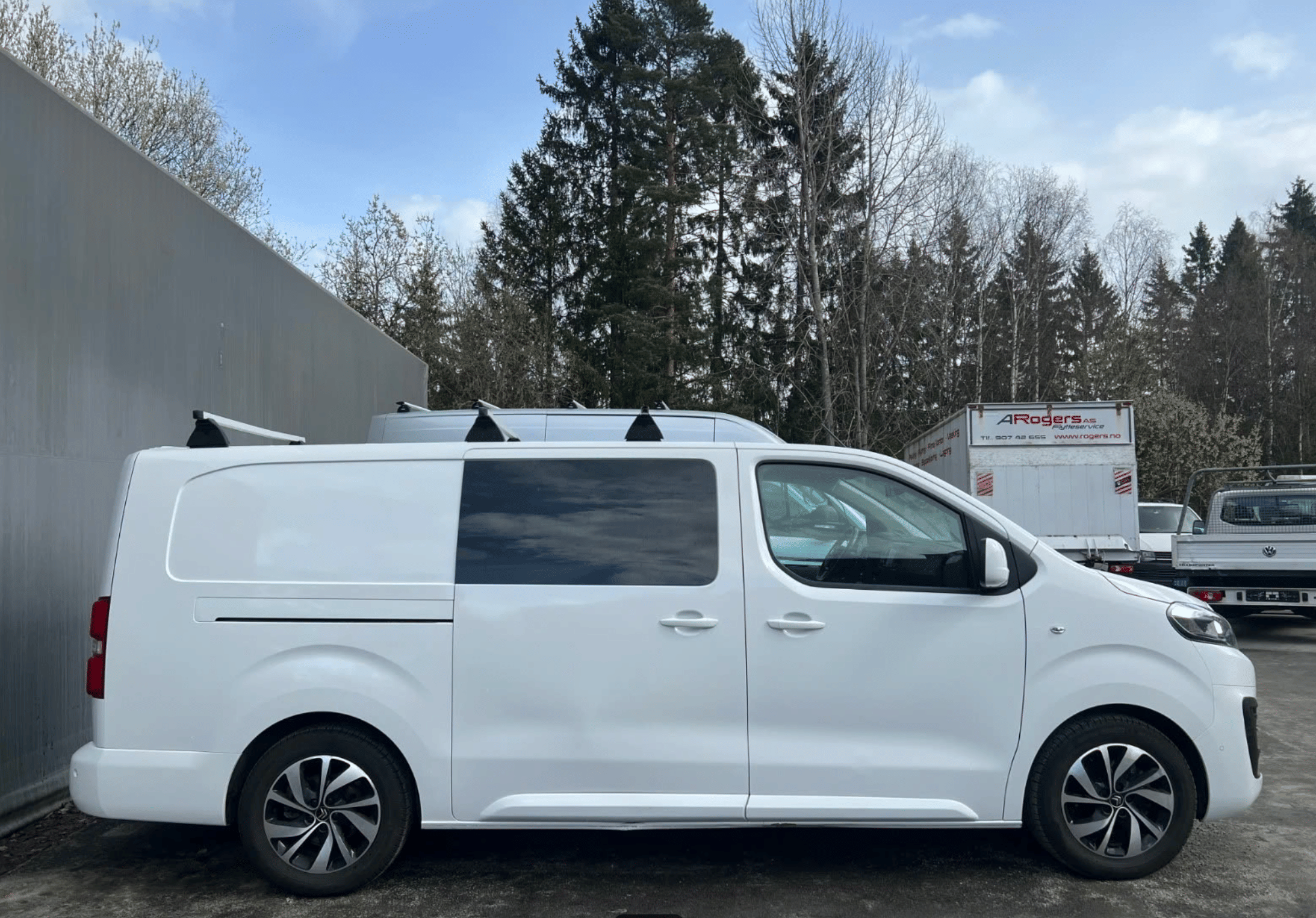 Citroen Ë-Jumpy med Babysete