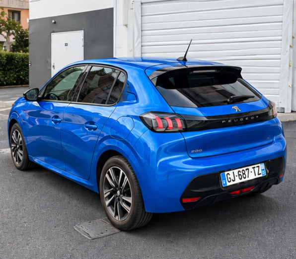 Peugeot 208 met Achteruitrijcamera