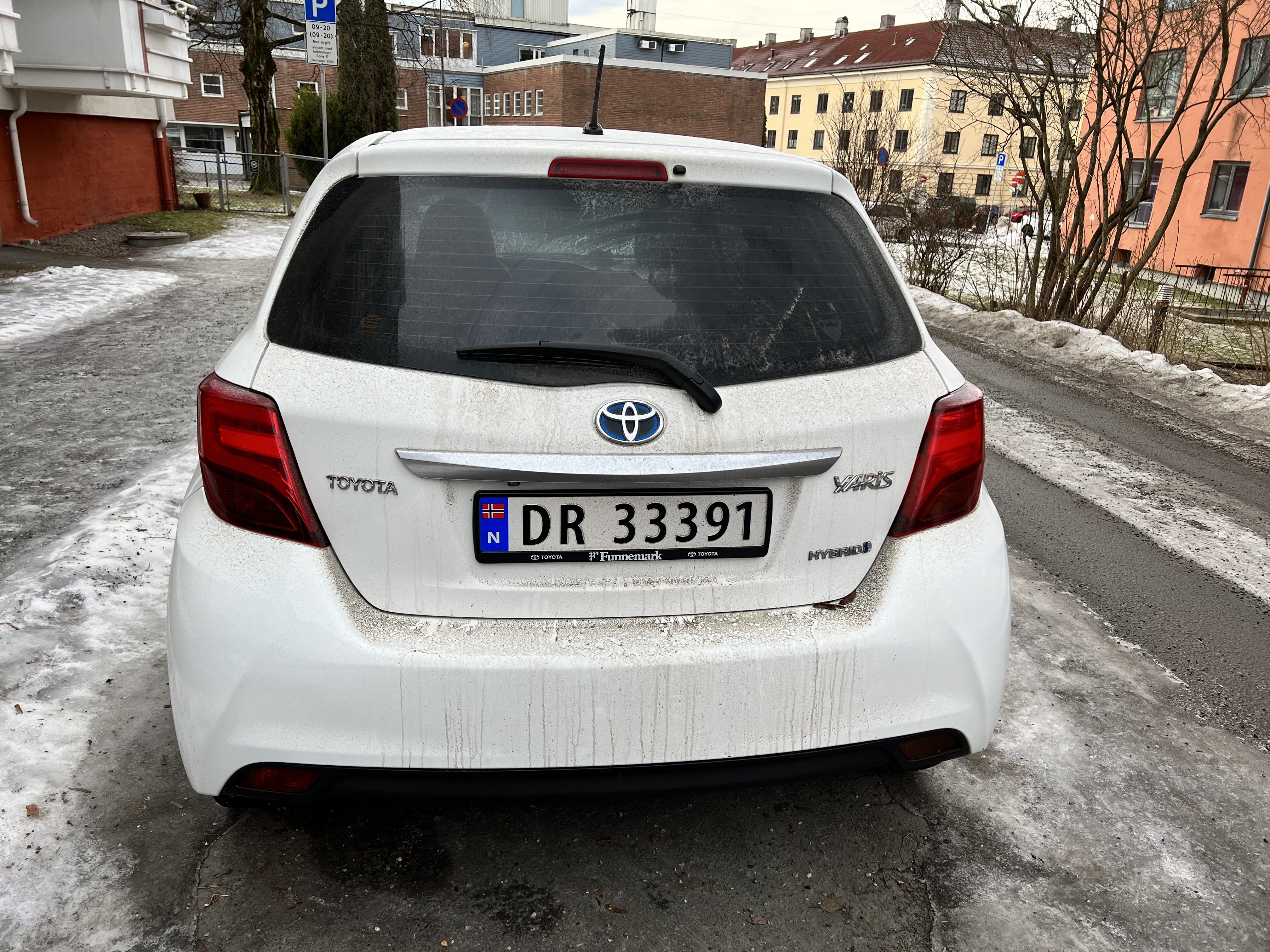 Toyota Yaris Hybrid med Bluetooth audio