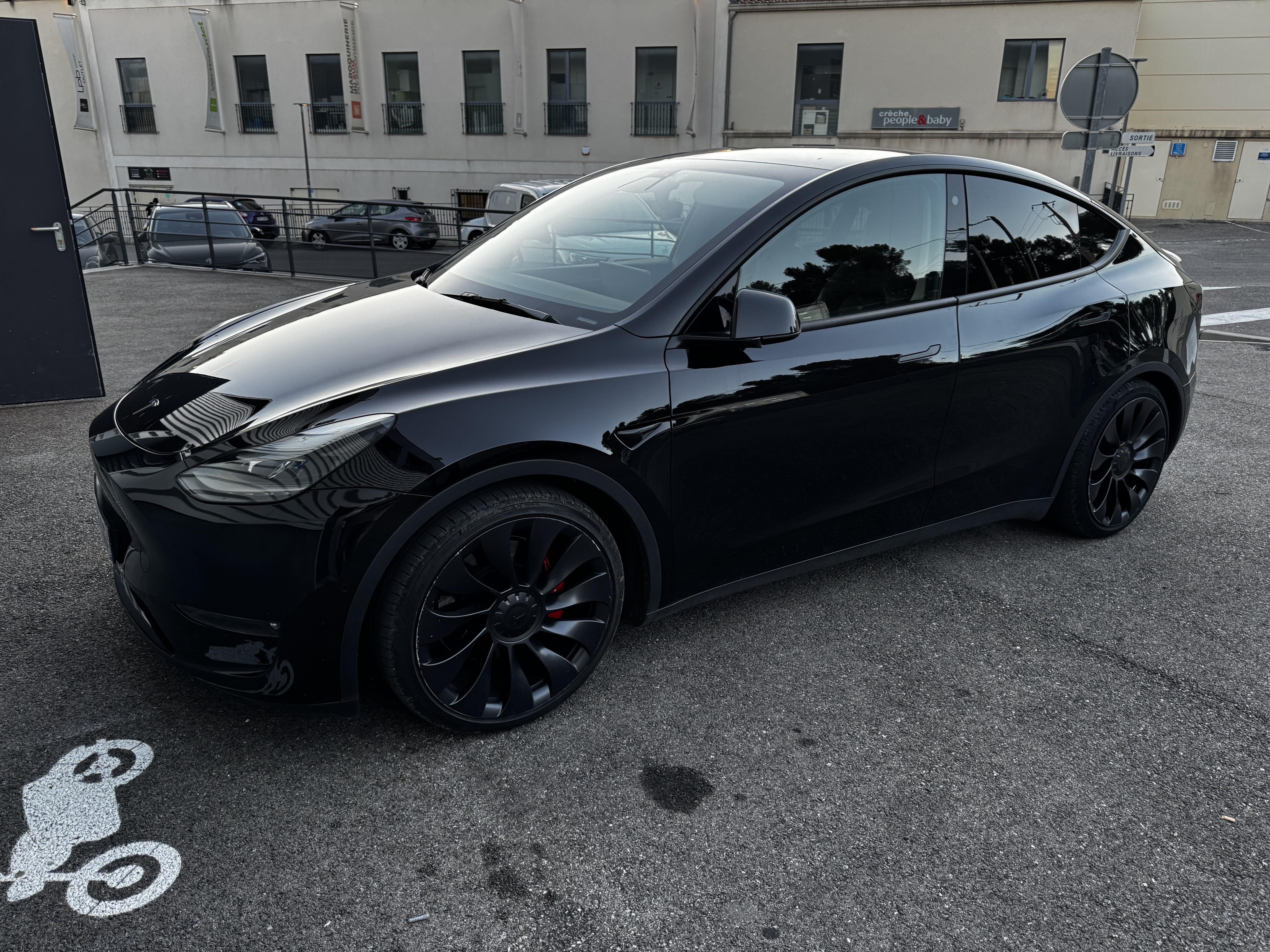 Tesla Model Y Performance avec Climatisation