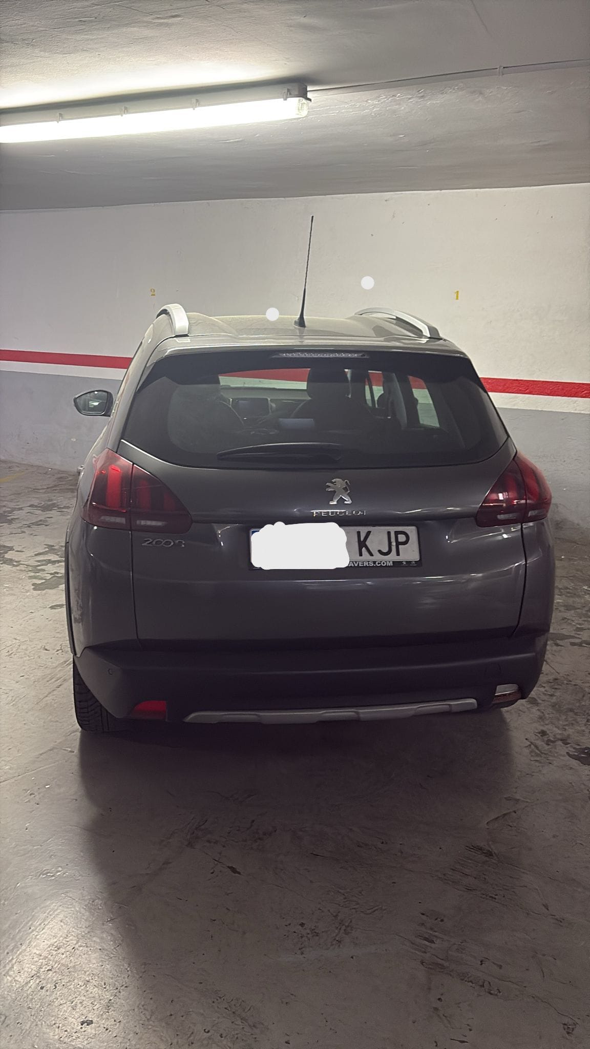 Peugeot e-2008 con Aire acondicionado