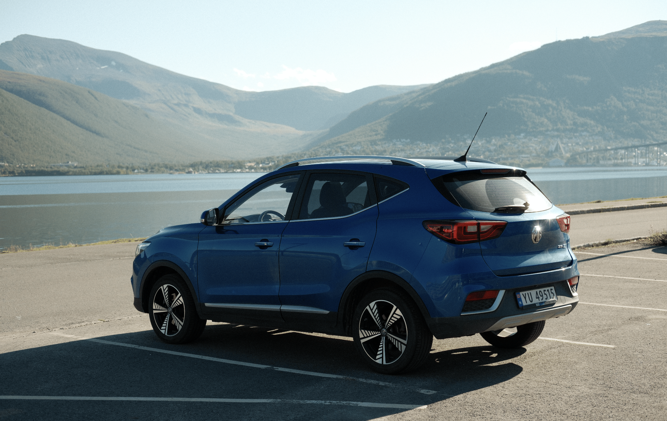 MG ZS EV Luxury met GPS