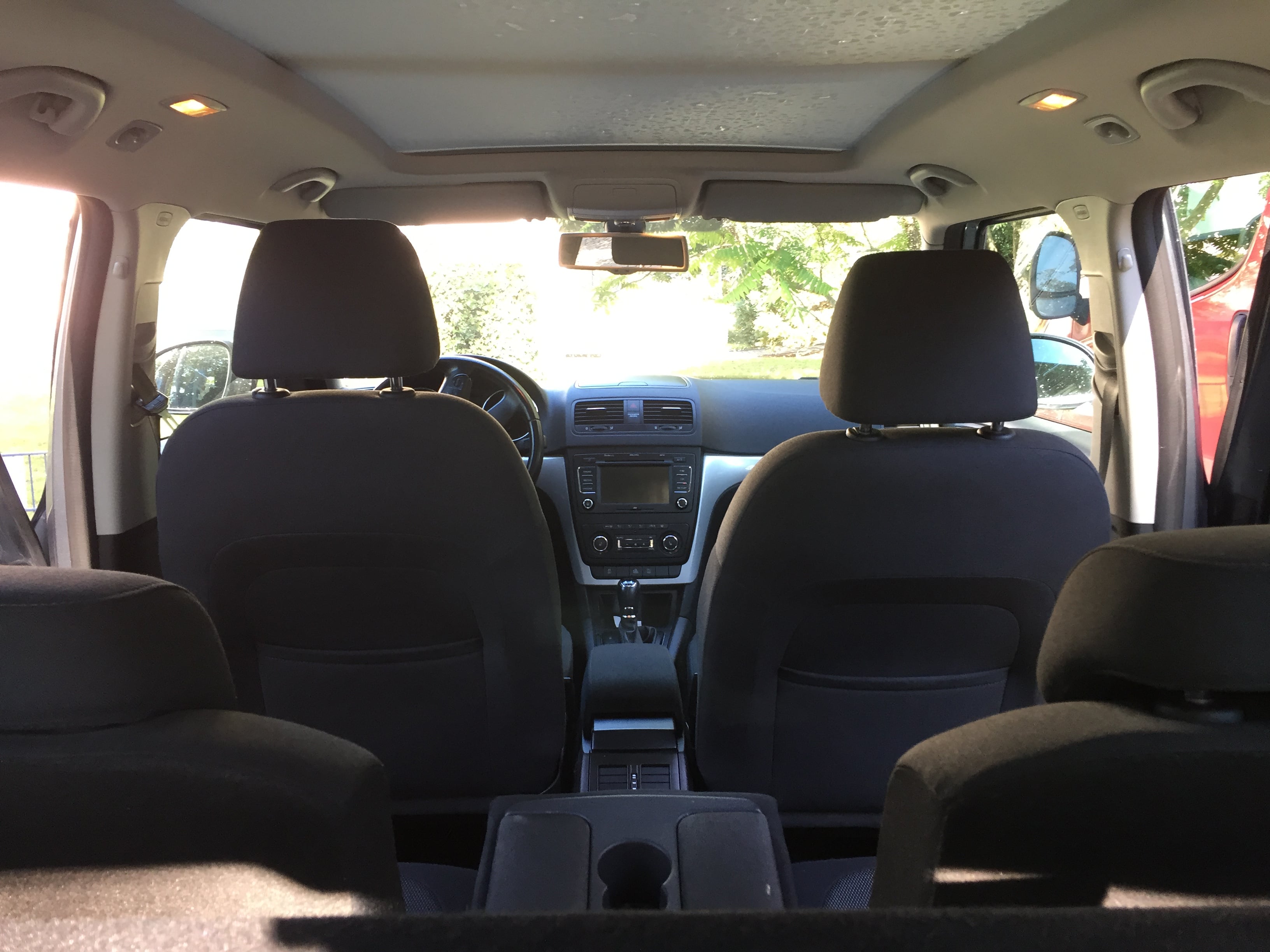Skoda Yeti 2.0 TDI 4x4 ALLRAD con Entrada de Audio/iPod