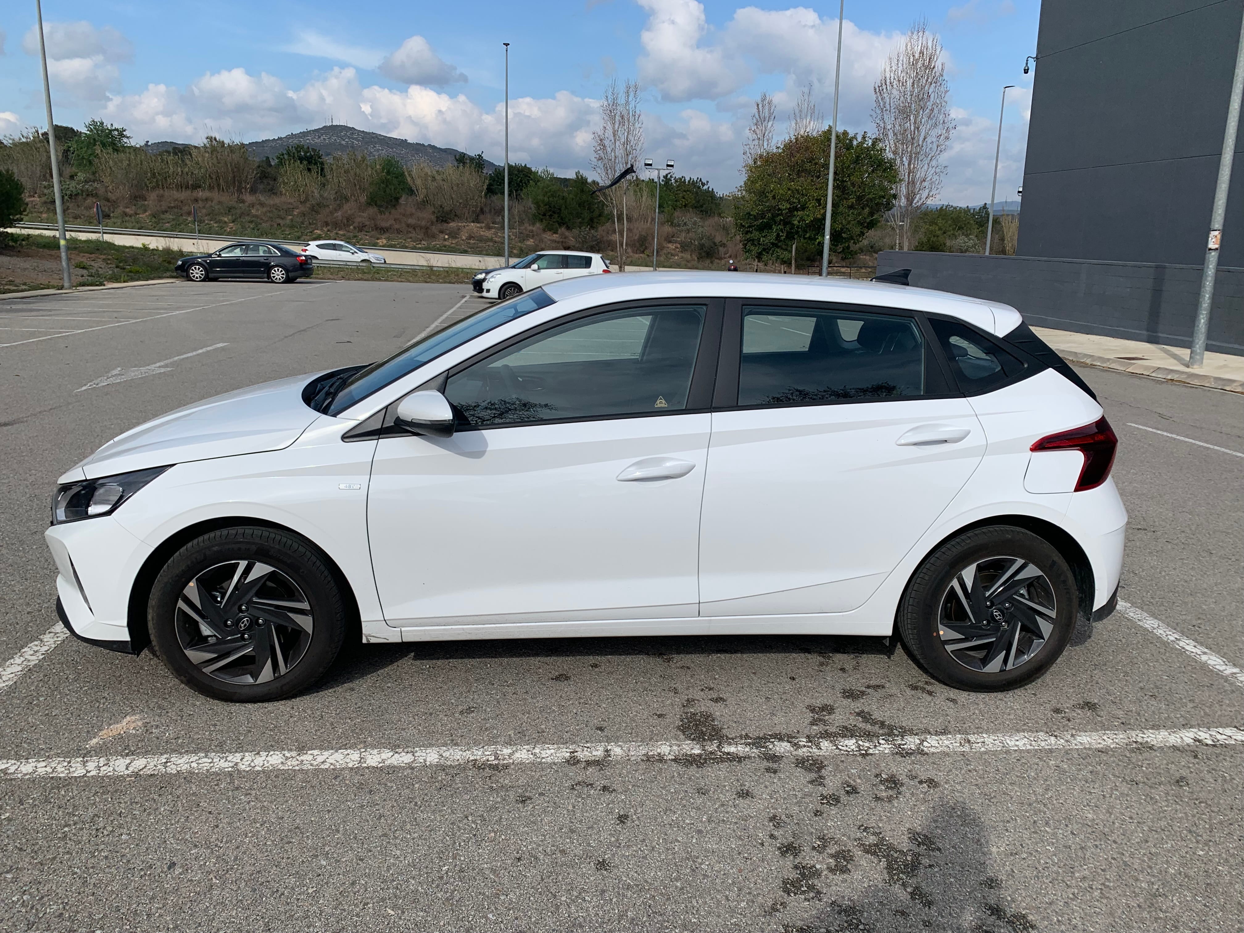 Hyundai i20 con Aire acondicionado