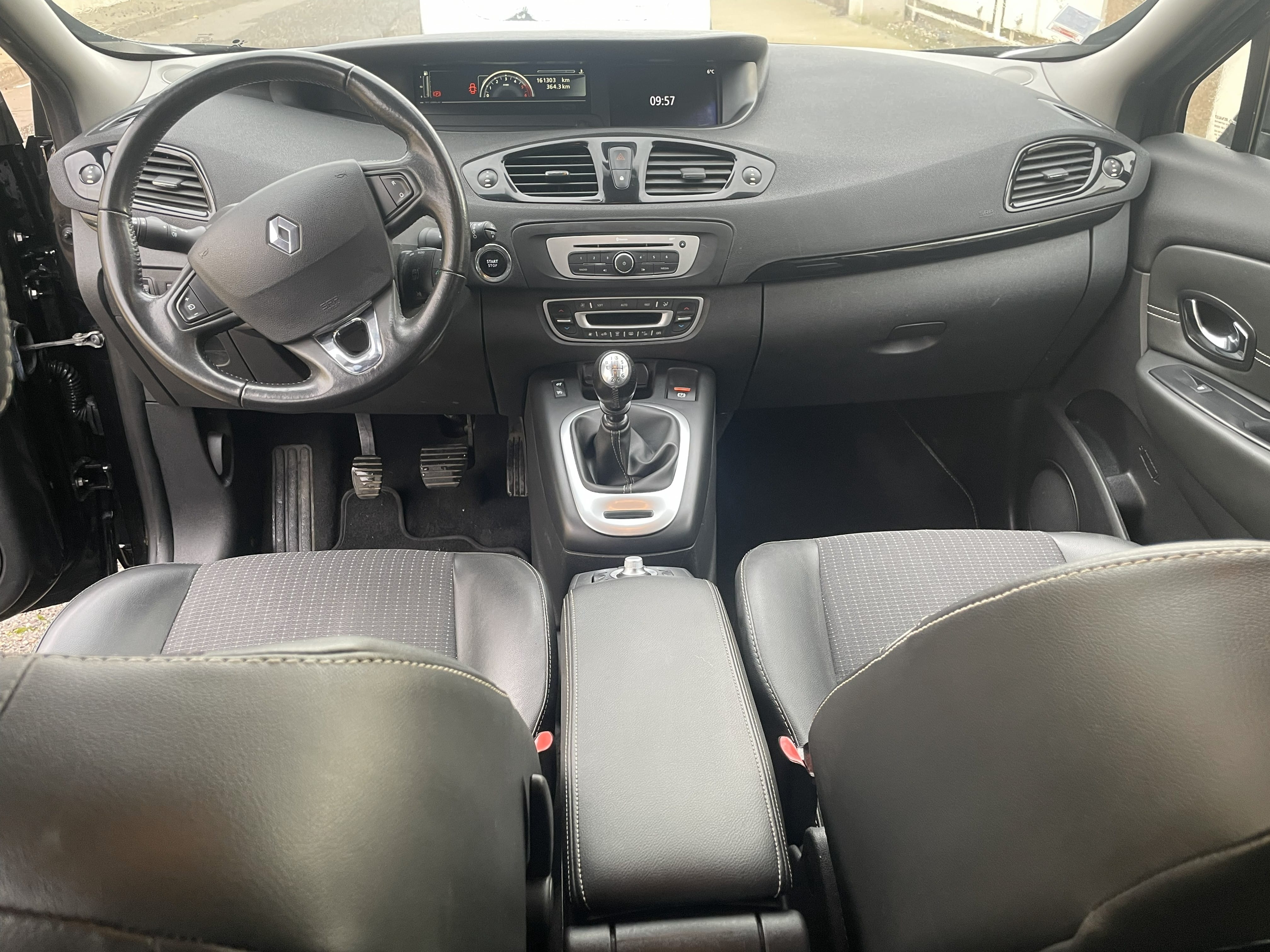 Renault Grand Scenic avec GPS