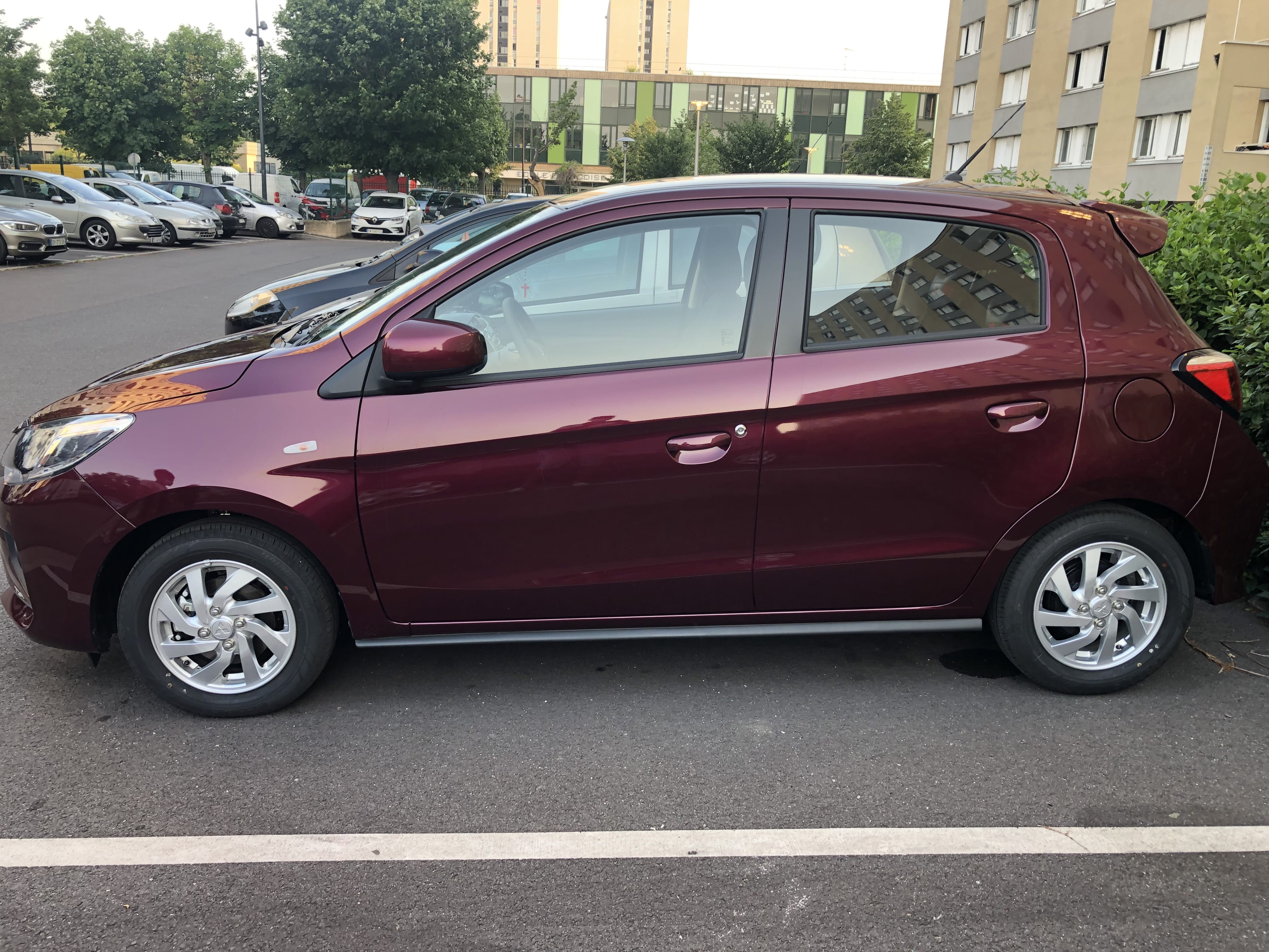 Mitsubishi Space Star, 2021, Essence 95