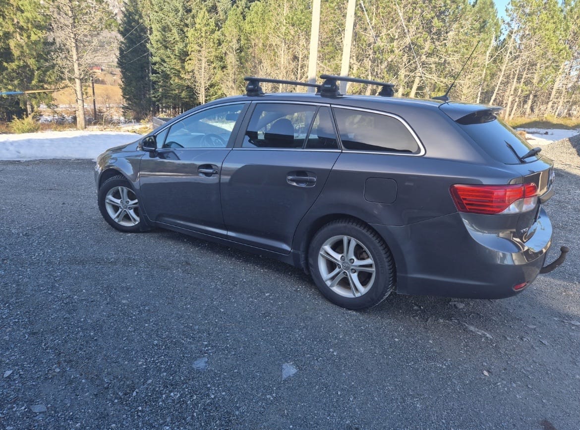 Toyota Avensis SW mit Bluetooth-Audio