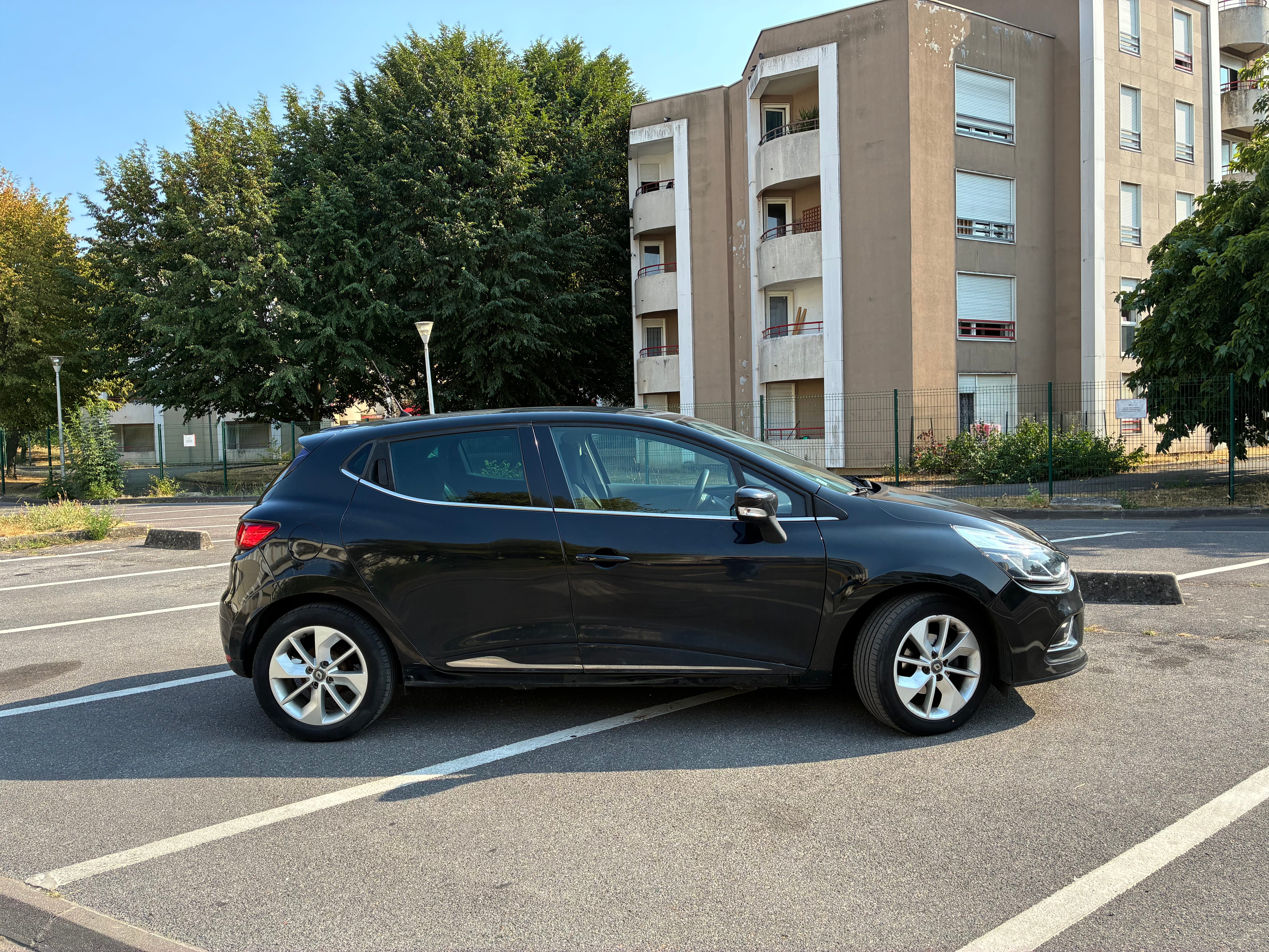 Renault Clio 4 avec Climatisation
