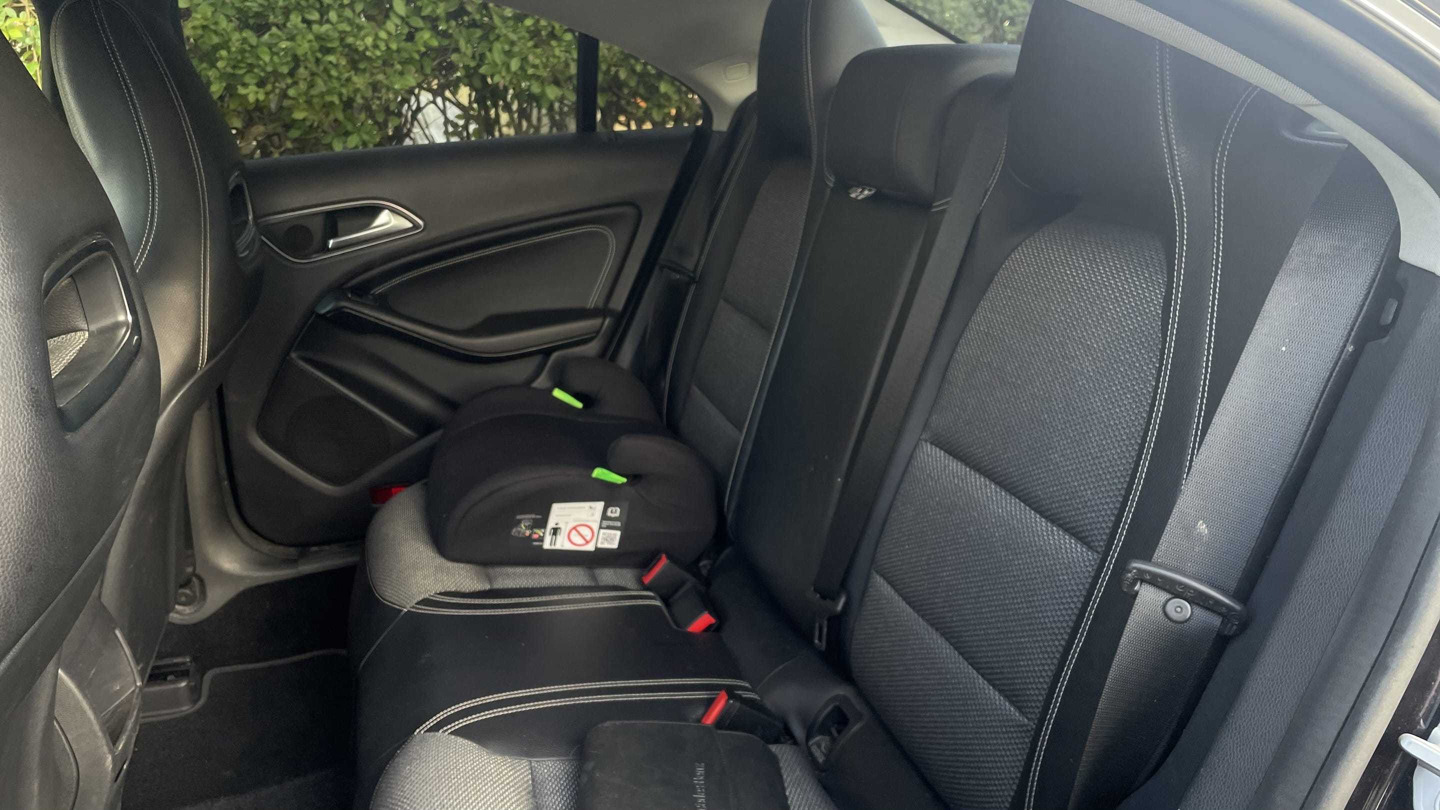 Mercedes Classe CLA avec Pneus neige