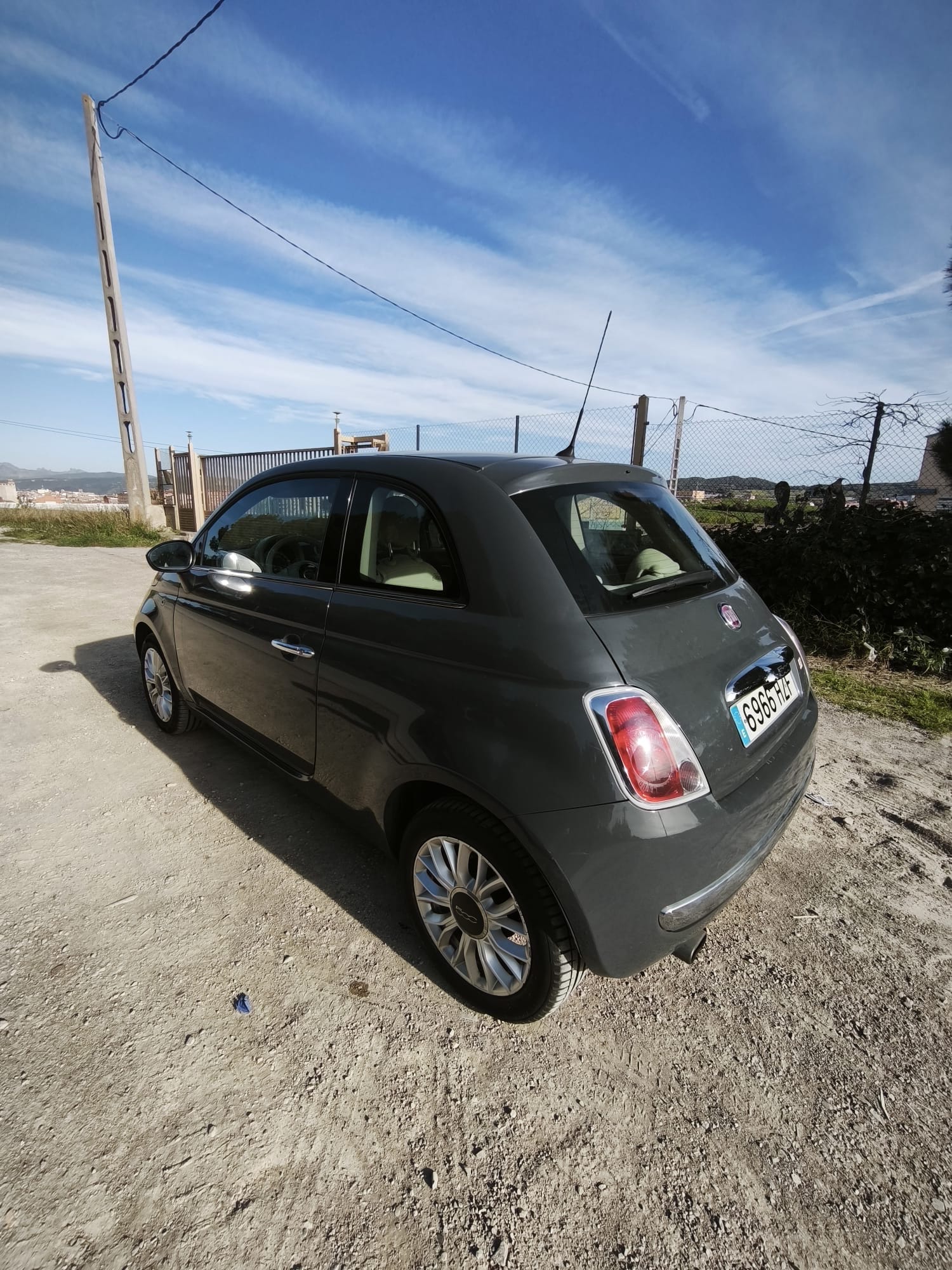 Fiat 500 con Cámara de marcha atrás