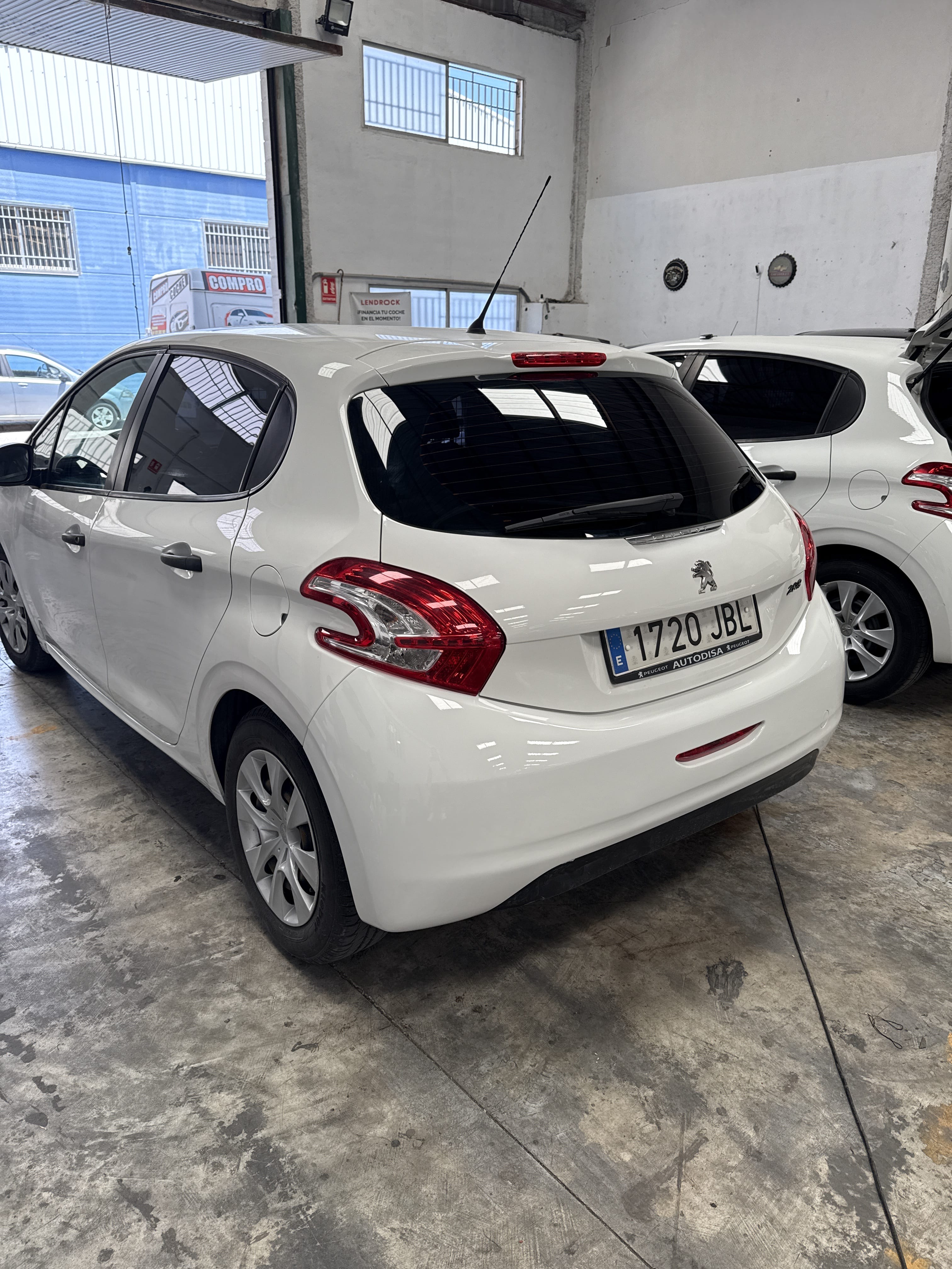 Peugeot 208 con Control de velocidad
