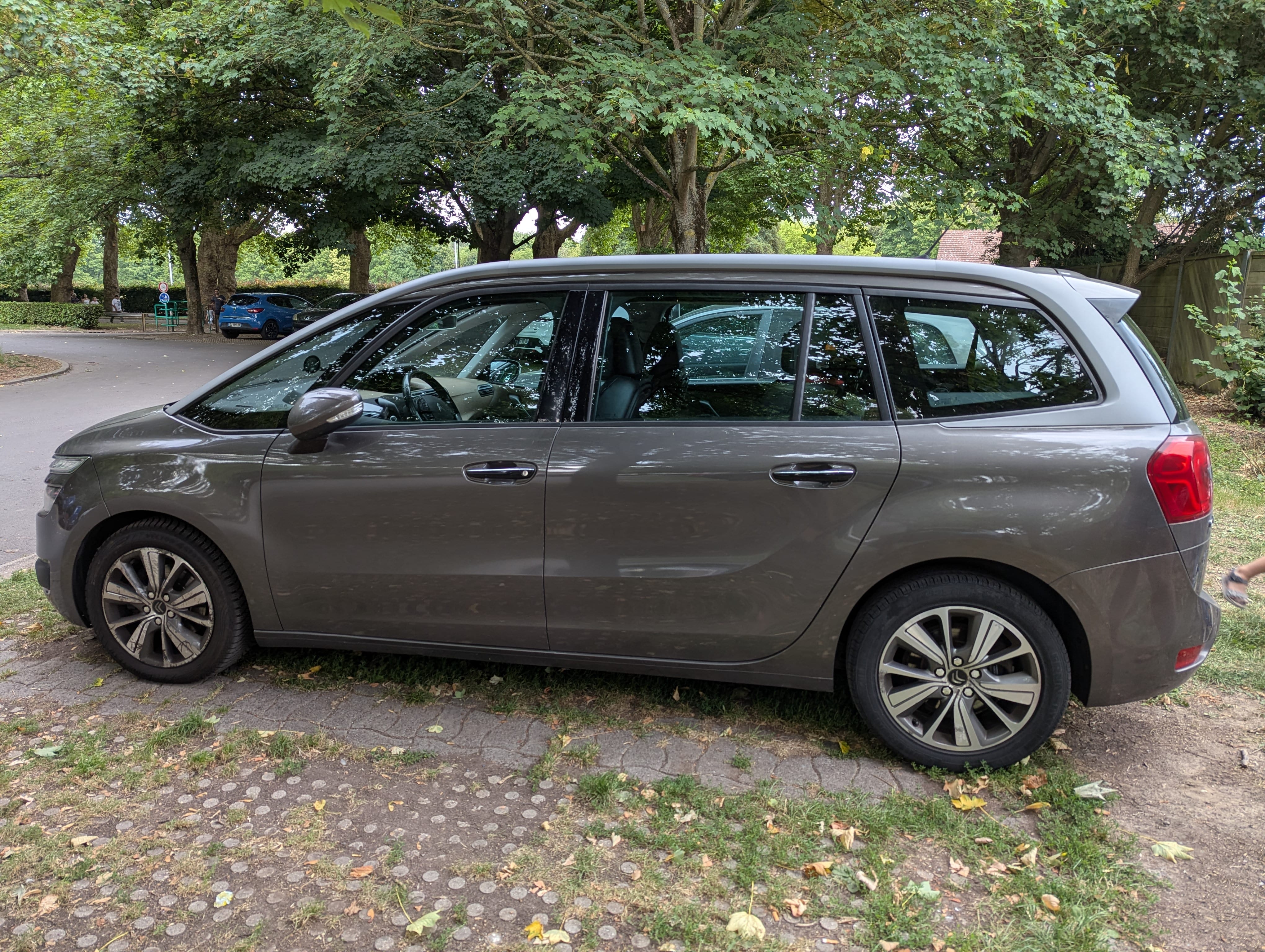 Citroen C4 Grand Picasso avec Climatisation