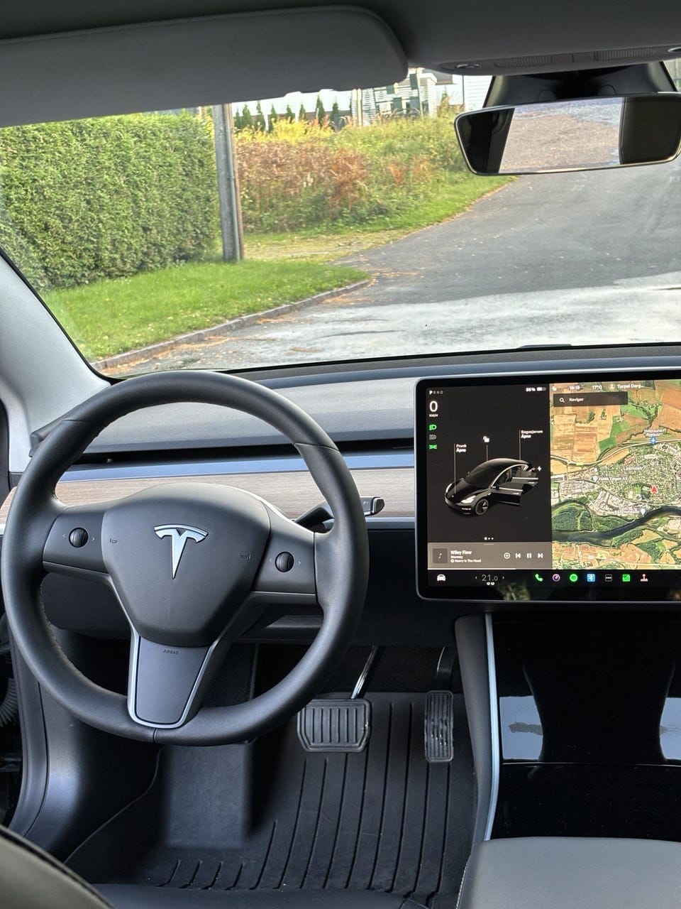 Tesla Model 3 Long Range med GPS
