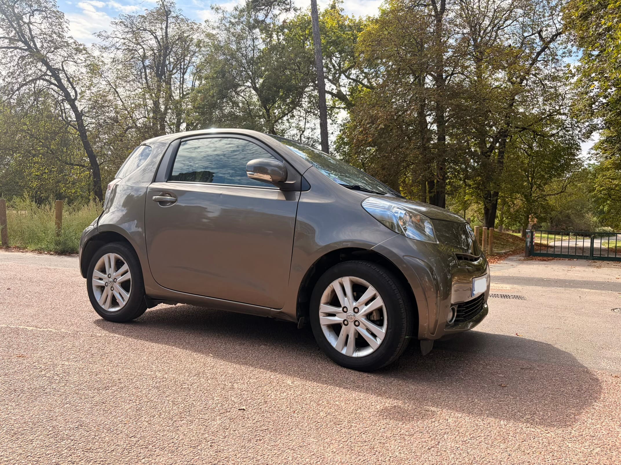 Toyota Iq 1,3L avec Audio Bluetooth