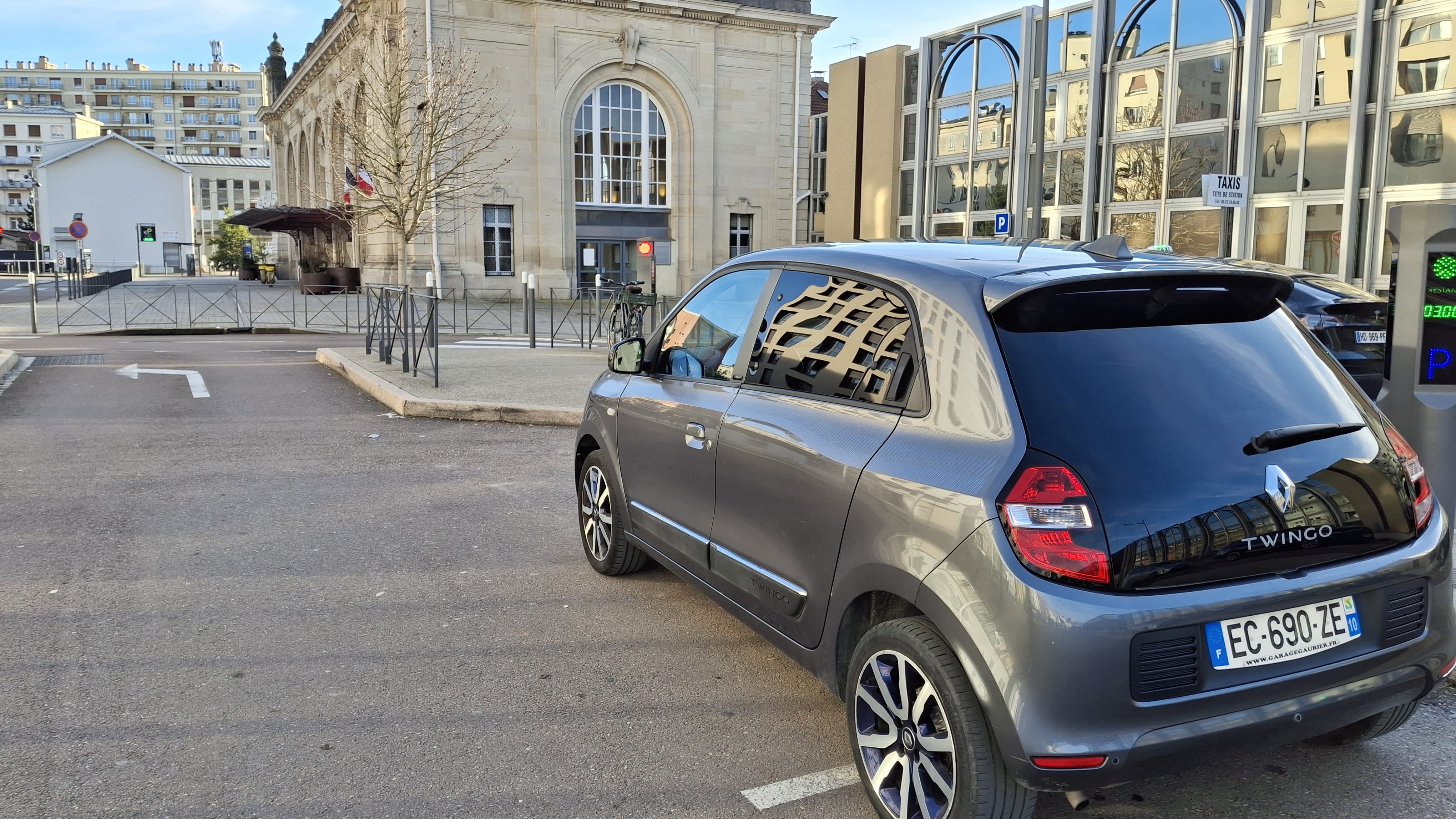 Renault Twingo III avec Régulateur de vitesse