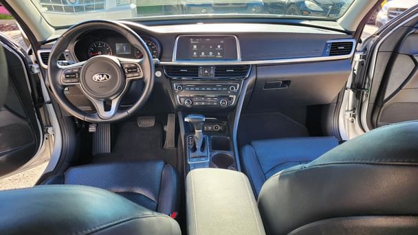 Kia Optima EX with Cruise control