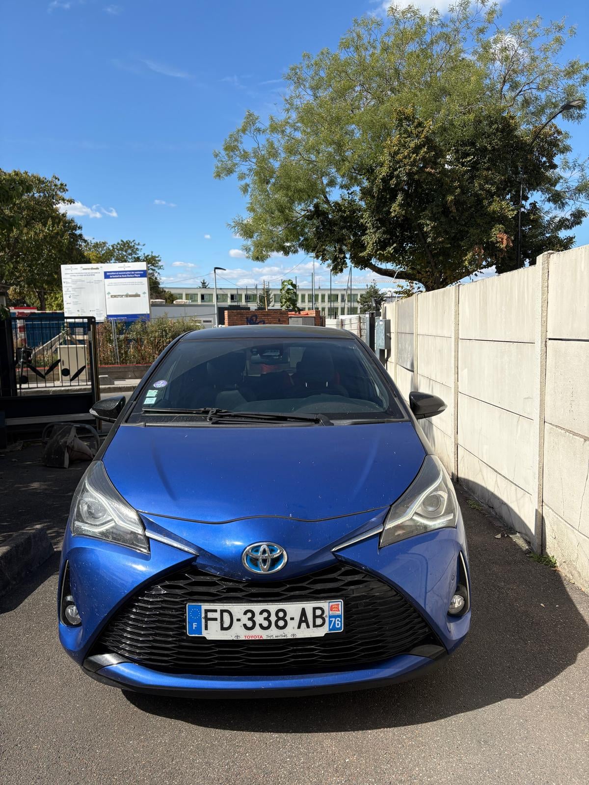 Toyota Yaris, 2019, Essence 95 / Électrique (hybride), automatique