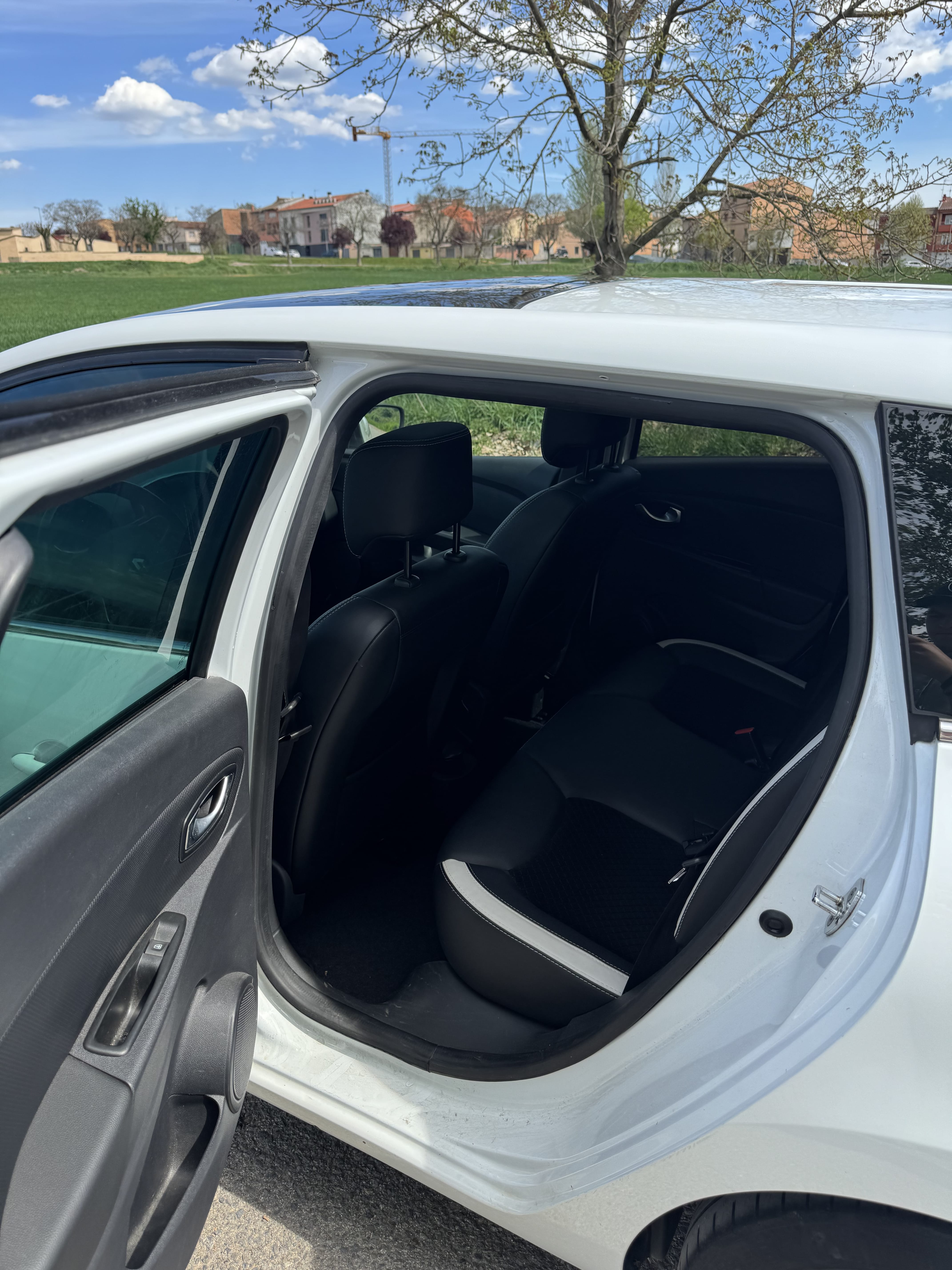 Renault Clio med USB ladeuttak