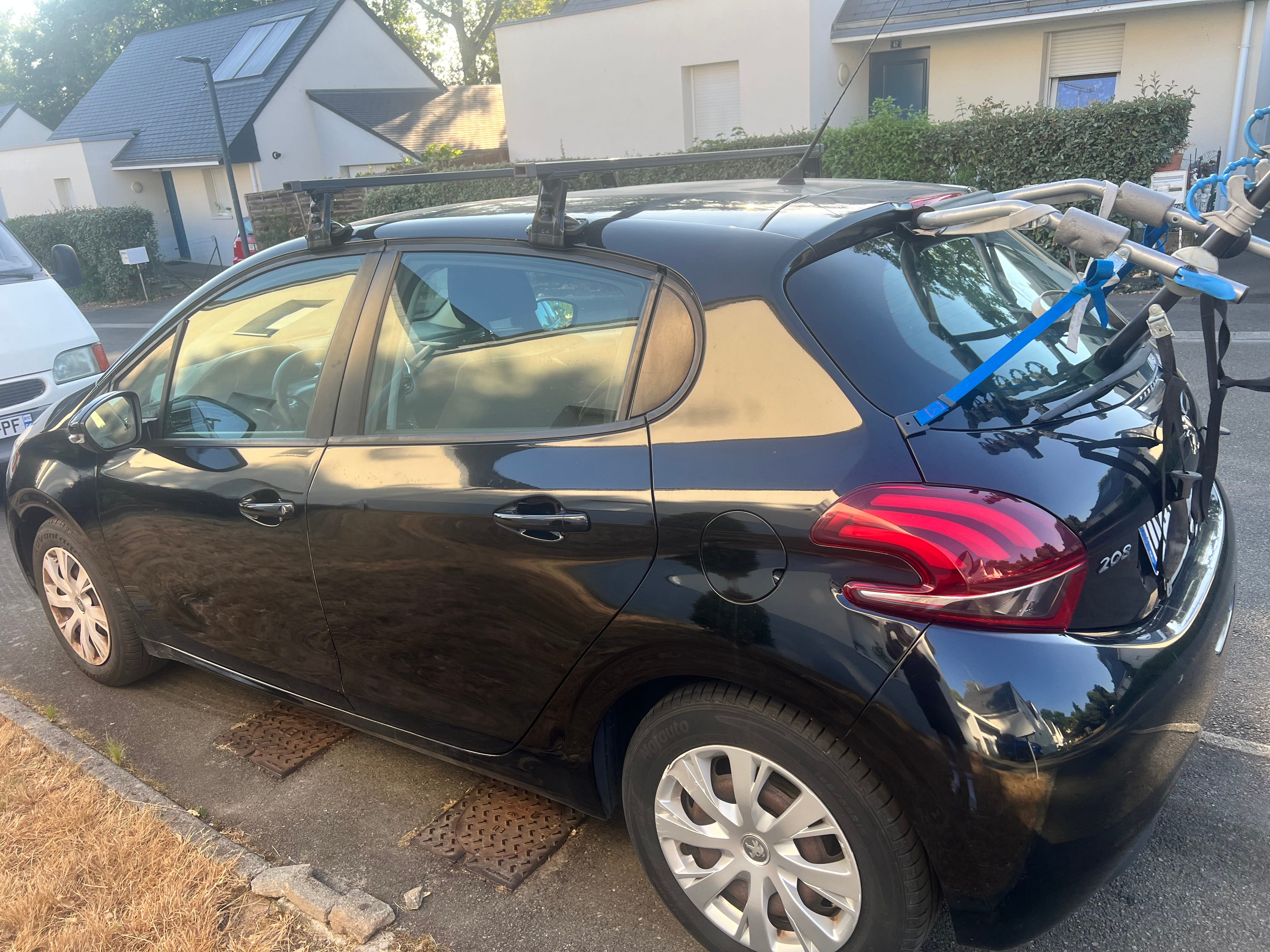Peugeot 208 avec Régulateur de vitesse