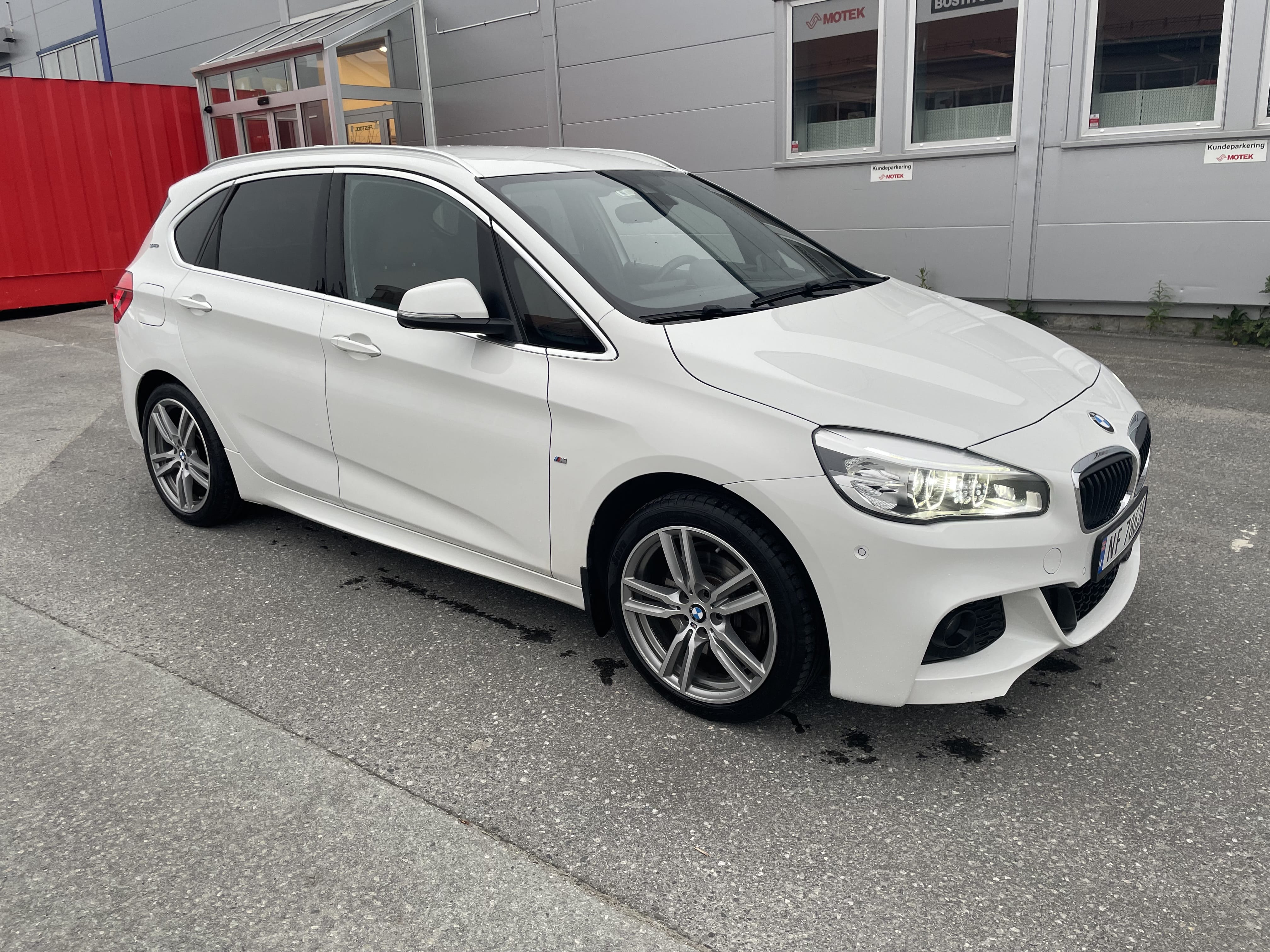 BMW 2-Serie Active Tourer, 2016, Blyfri 95 / Elektrisk (hybrid), automatisk